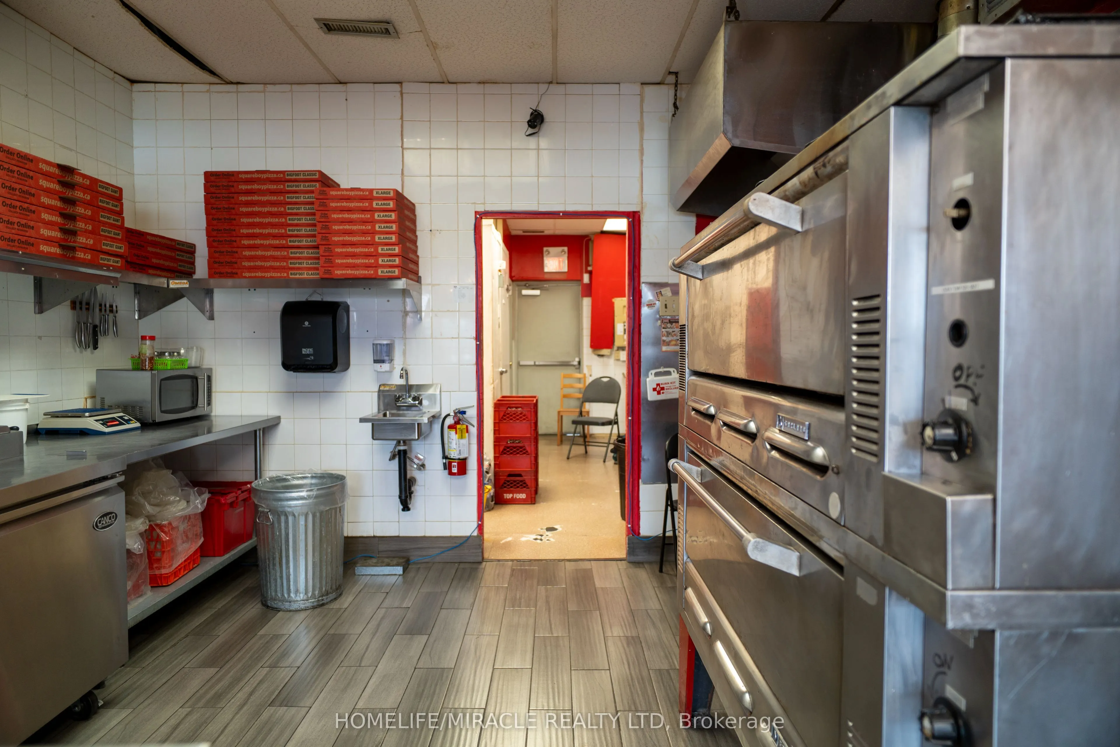 3 Harwood Avenue S