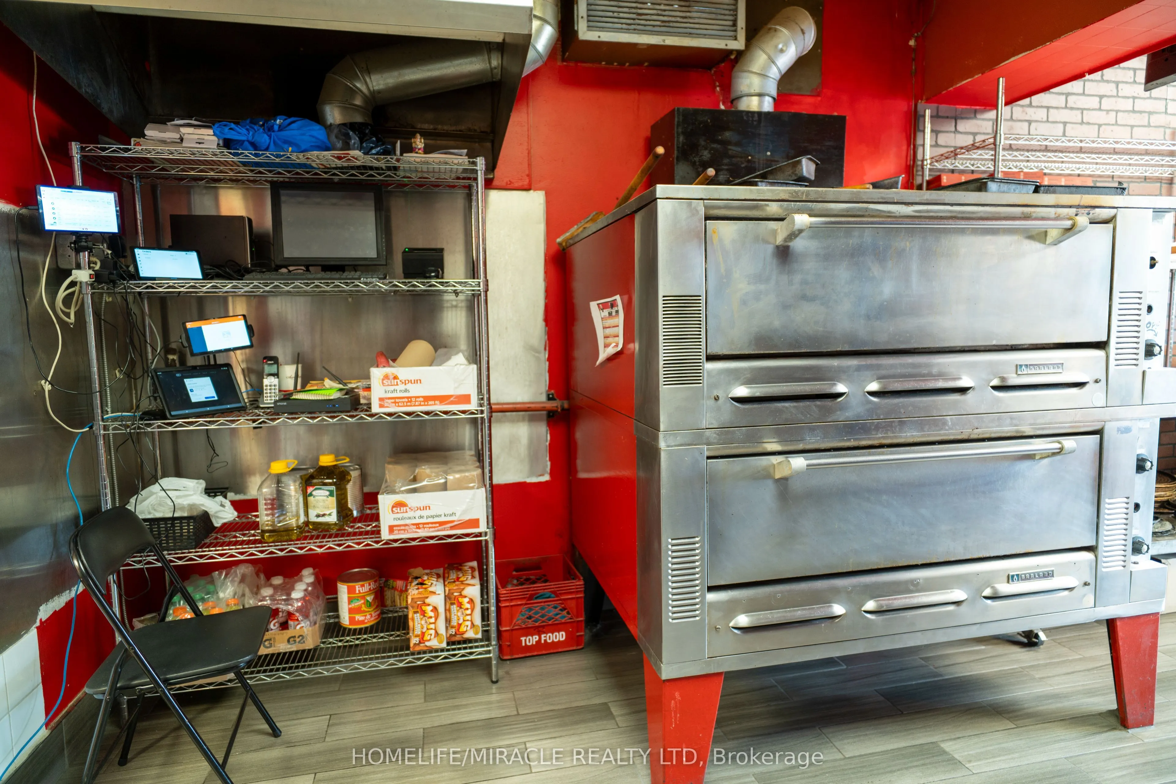 3 Harwood Avenue S