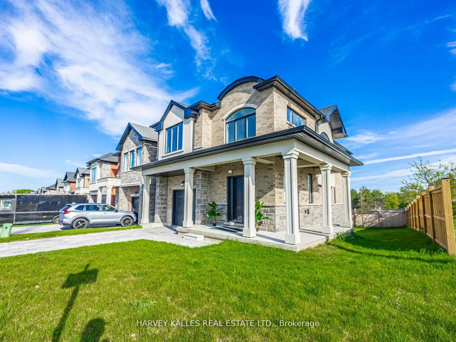 97 Chelliah Court