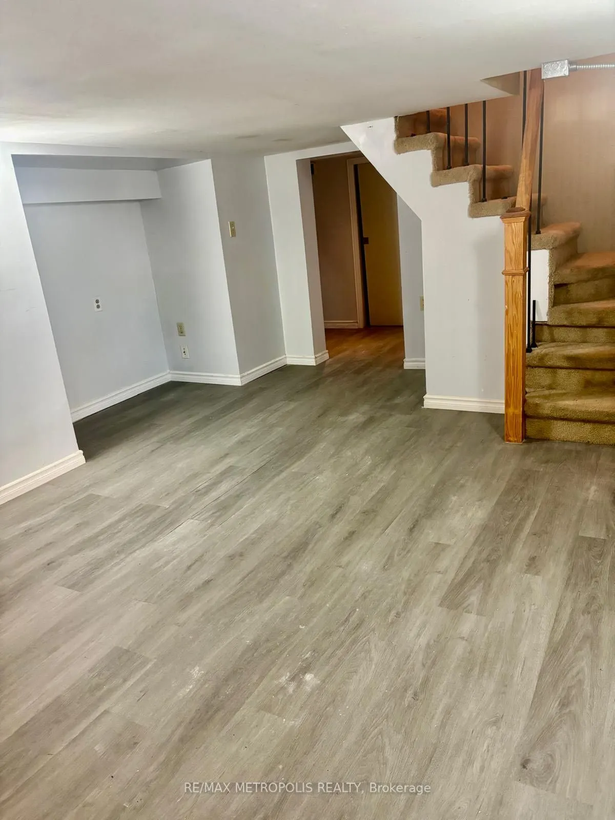 72 Colborne Street W
