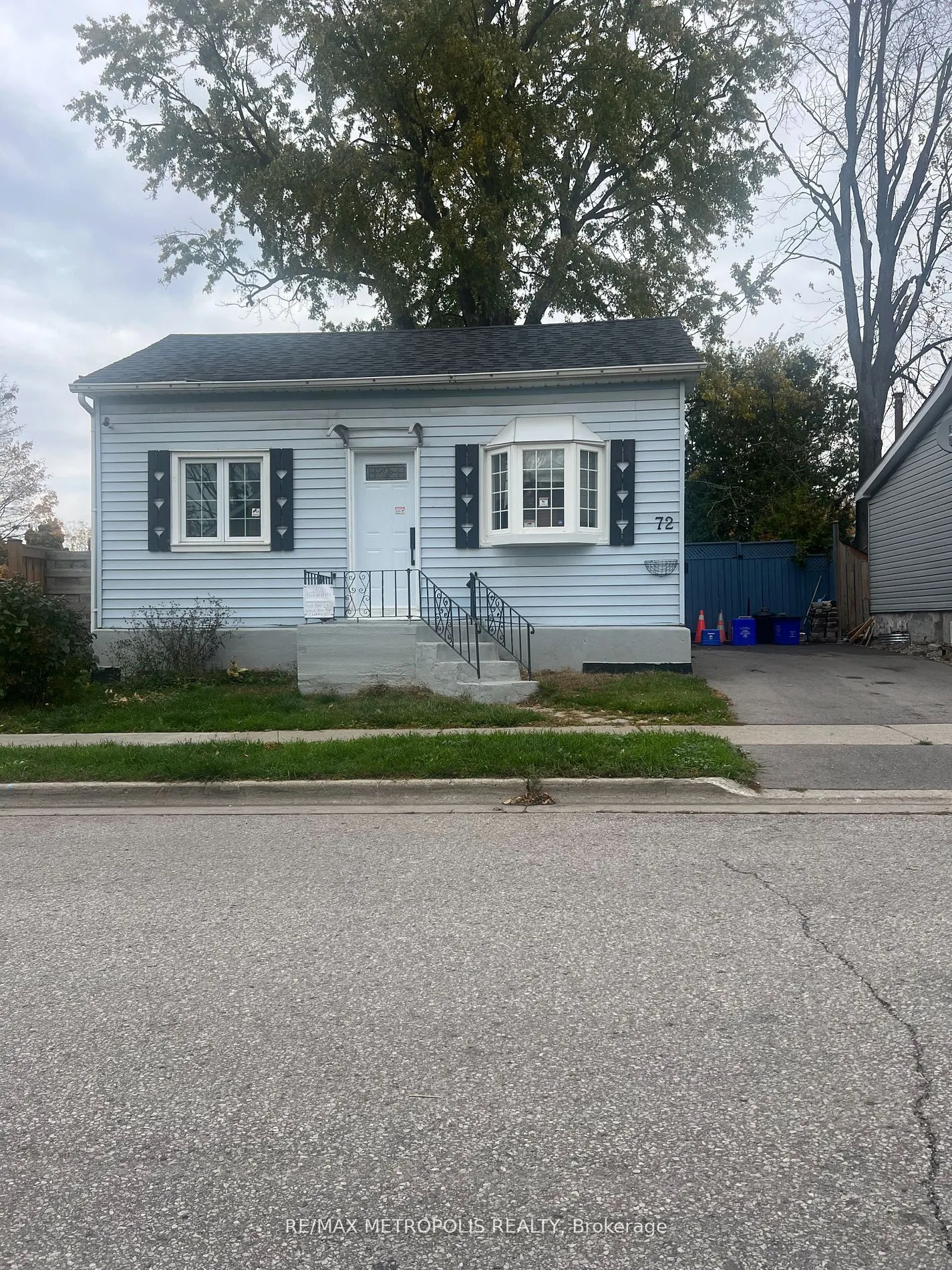 72 Colborne Street W