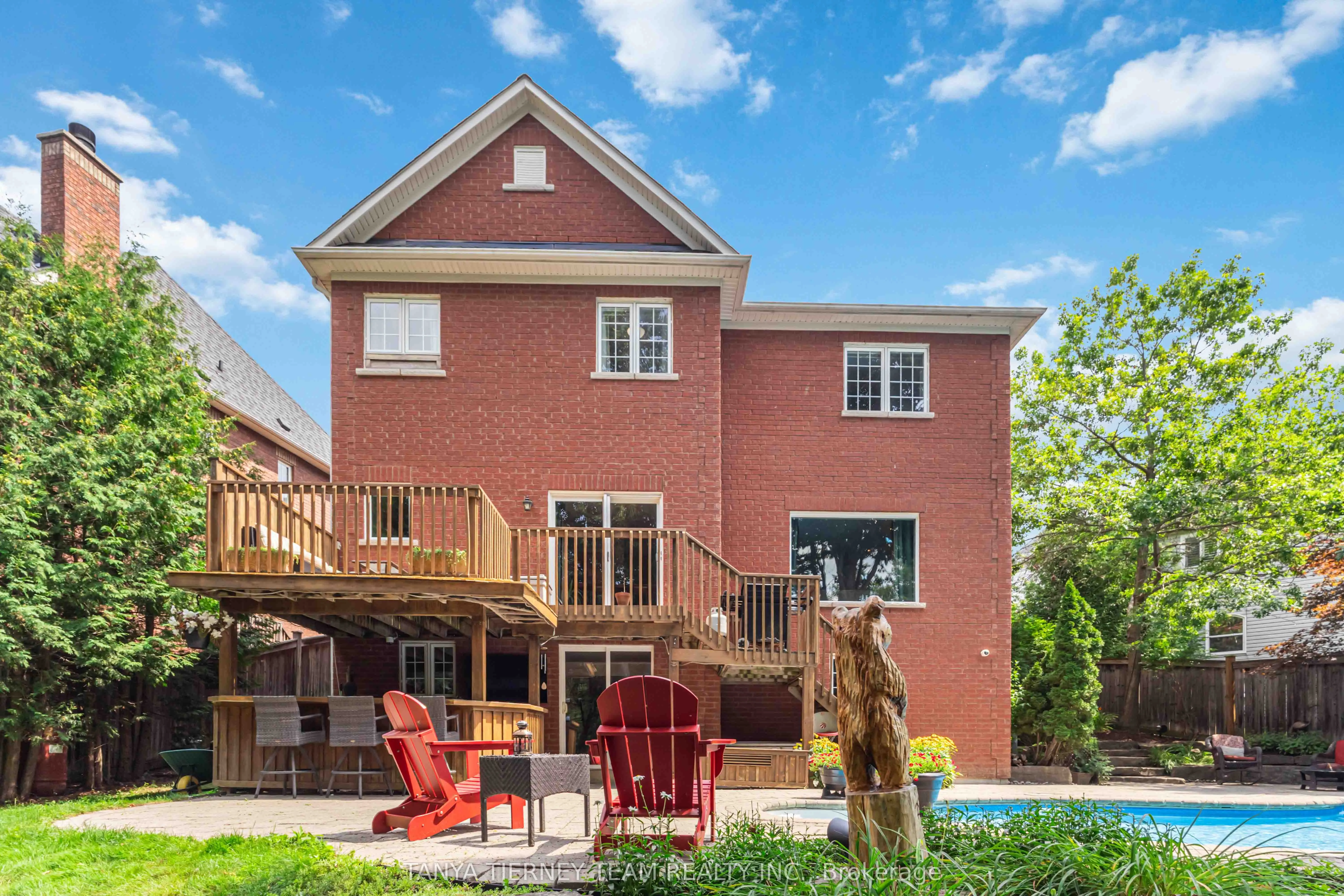 6 Braddock Court