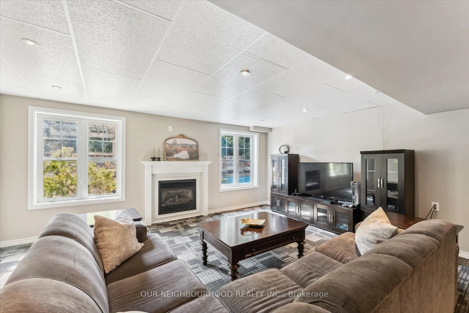 794 Hanmore Court