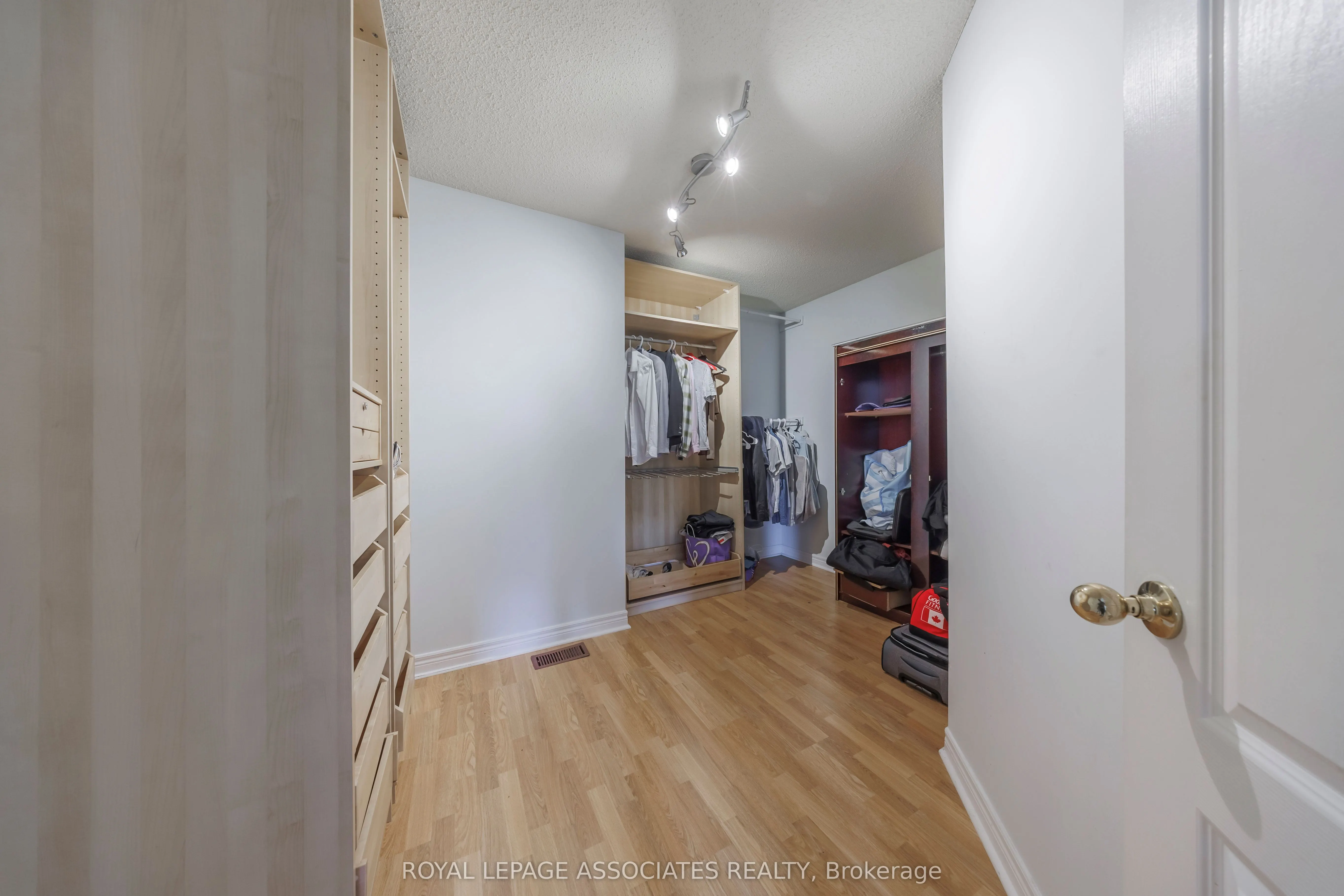 36 Goodhart Crescent
