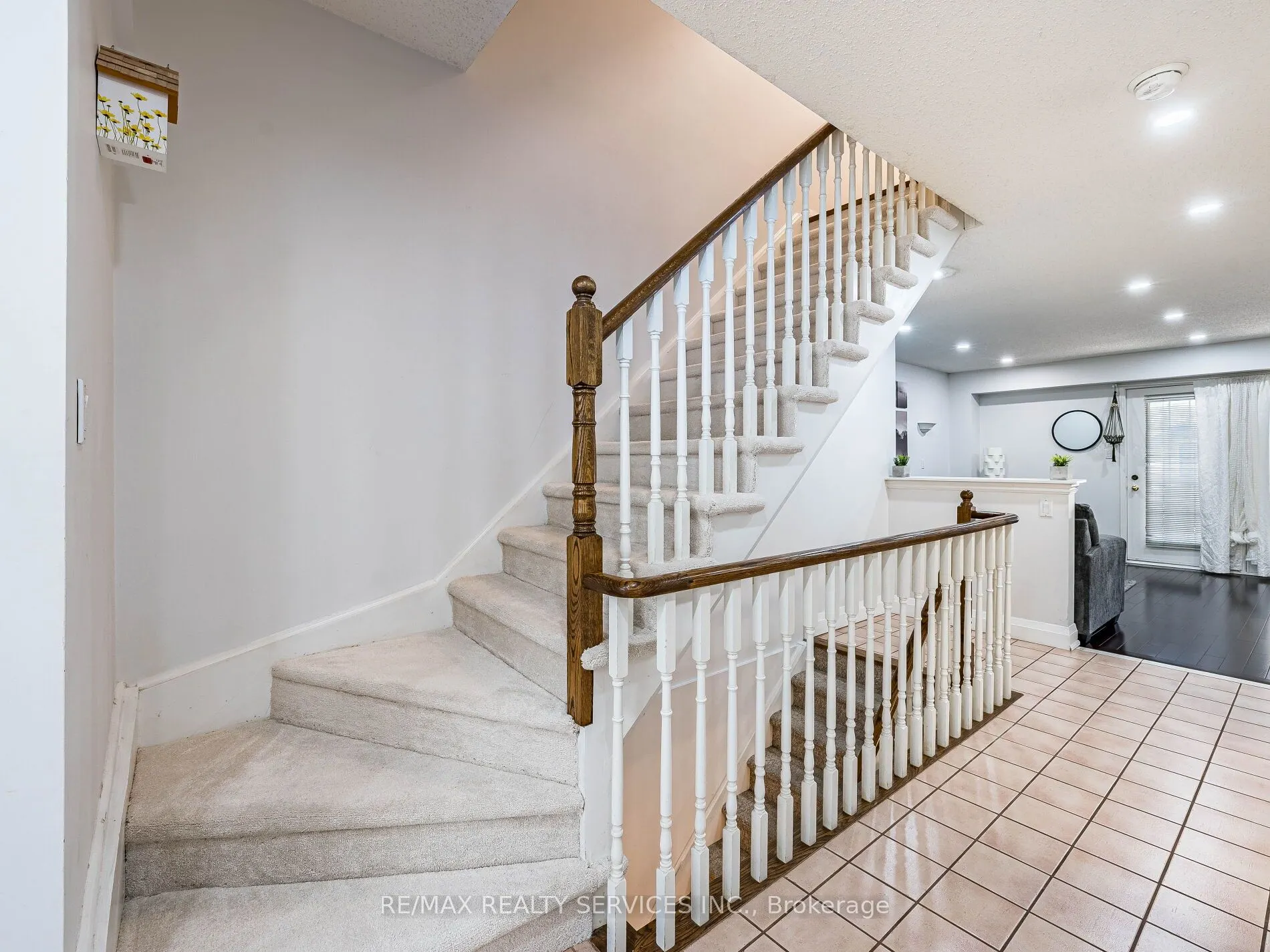 1995 Royal Road, #136