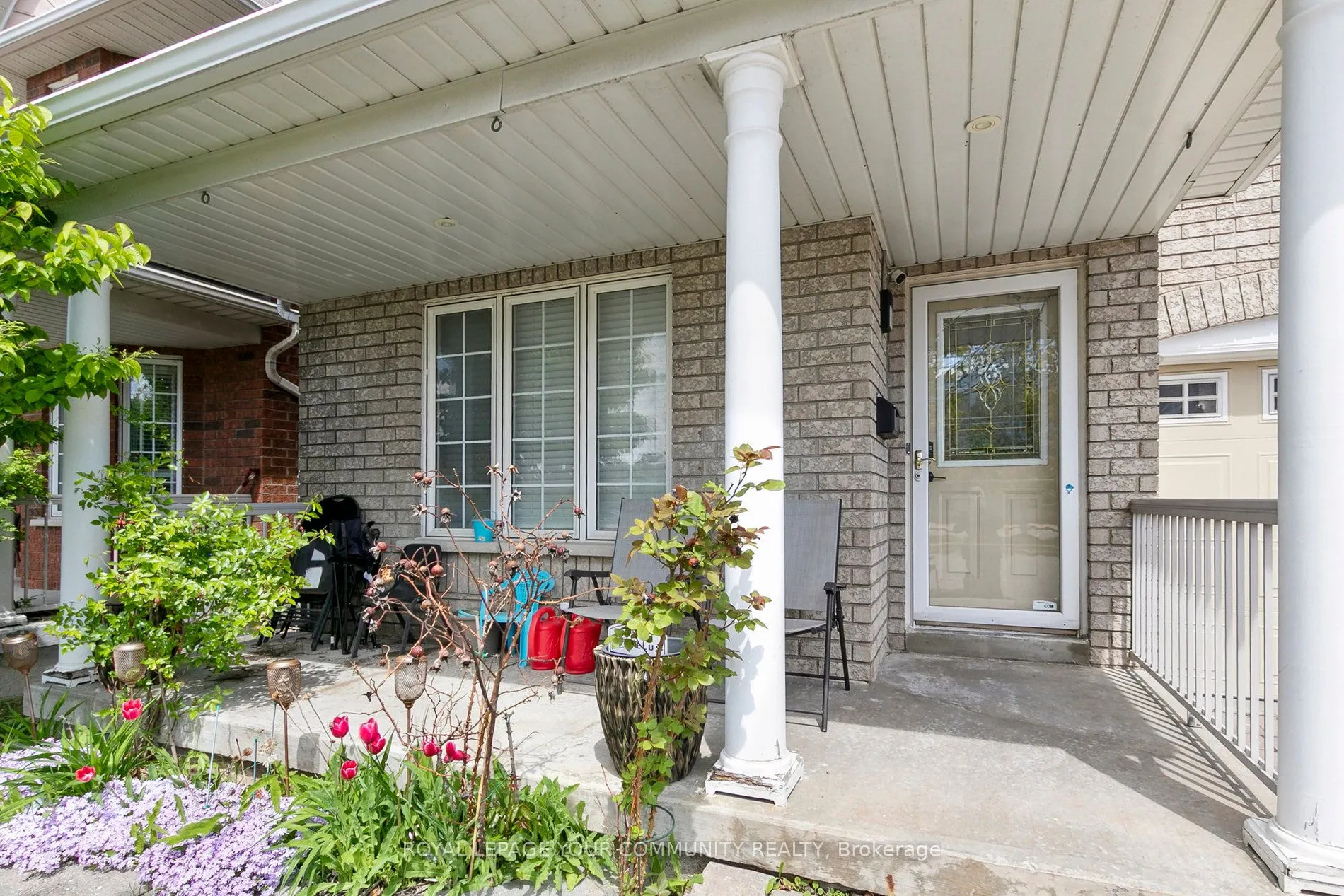 10 Greenhalf Drive