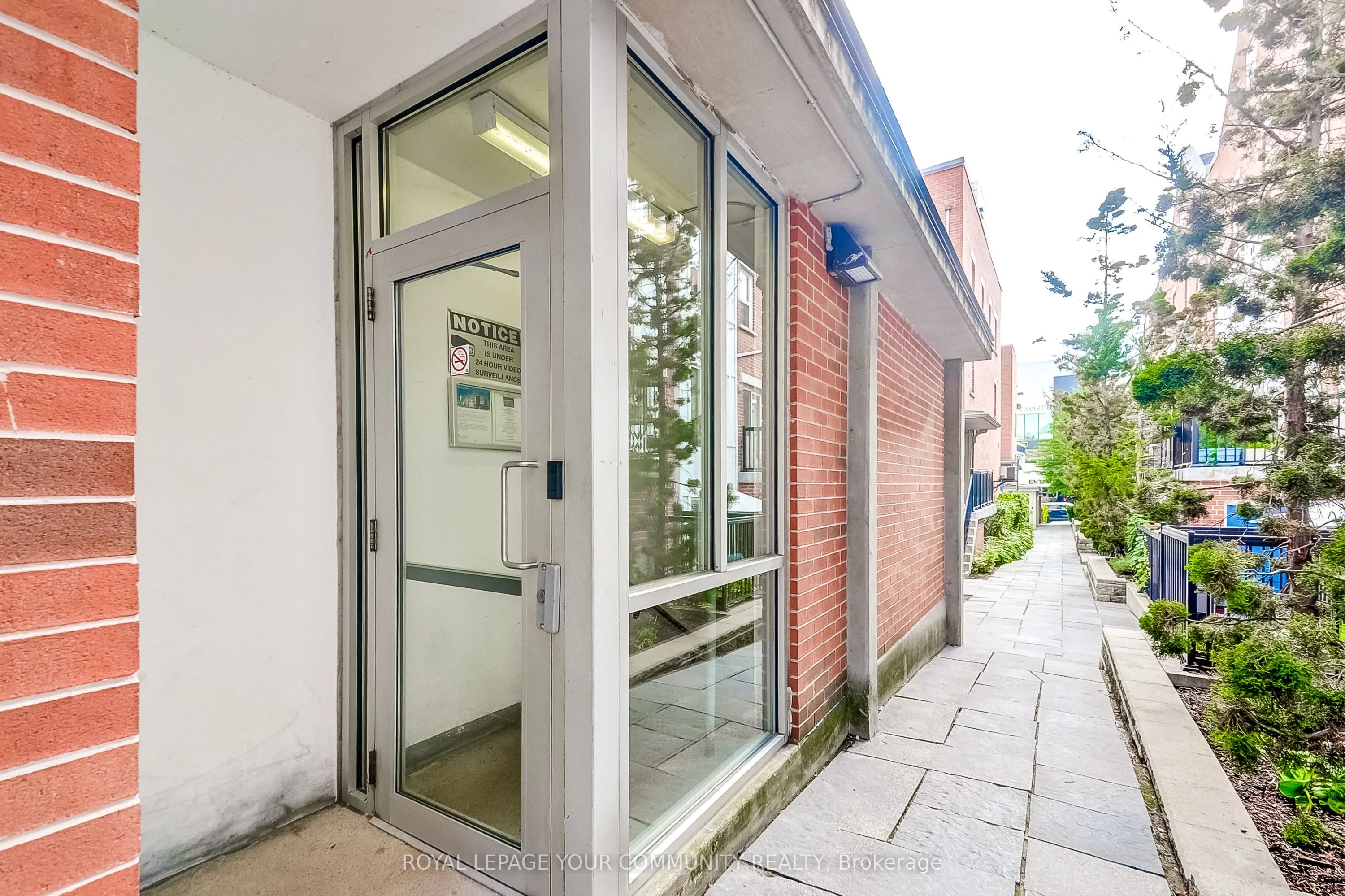 27 Florence Wyle Lane, #Ste27 #37