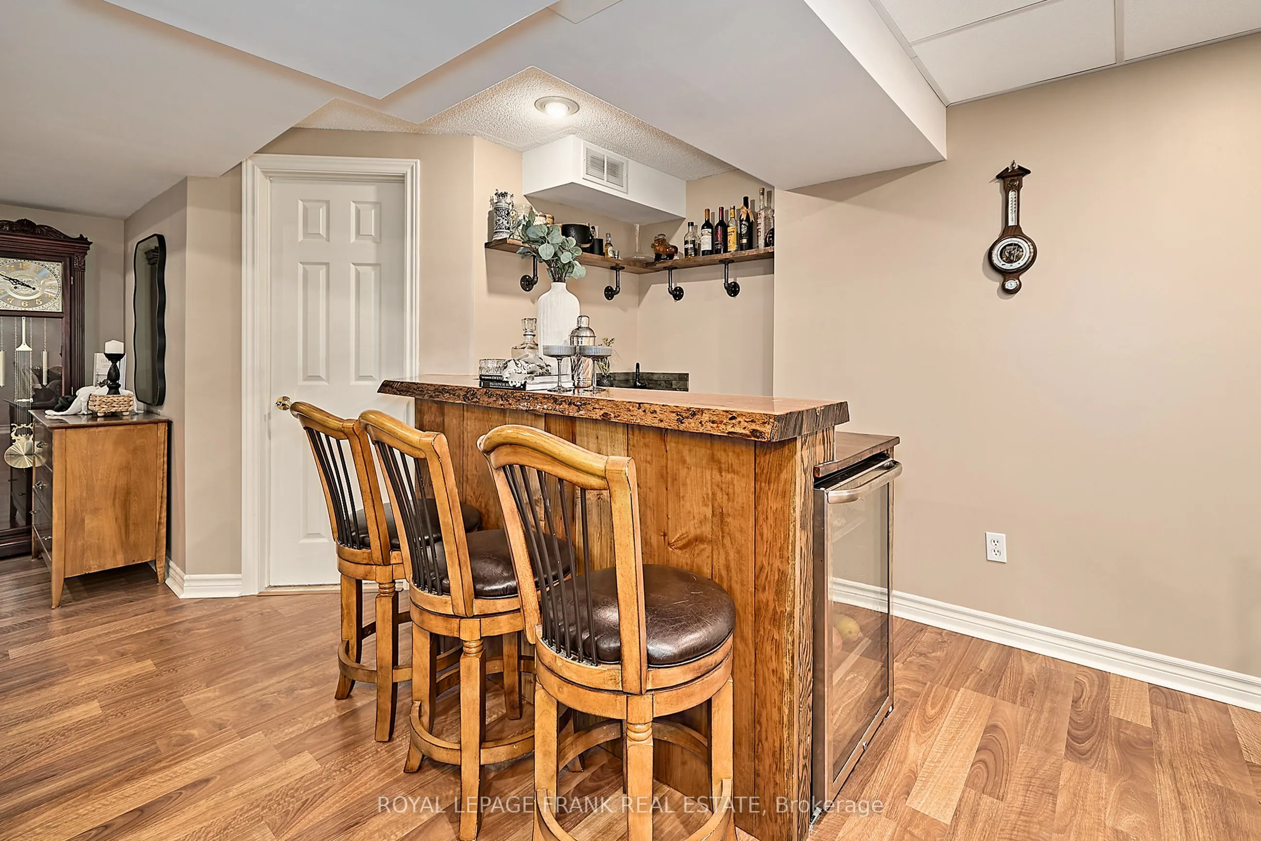 54 Gartshore Drive