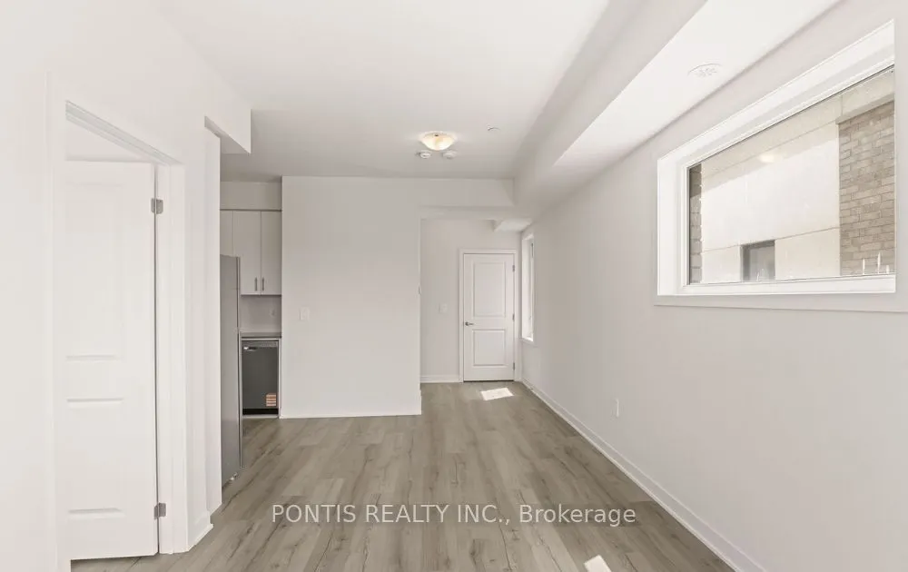 1695 Dersan Street, #220