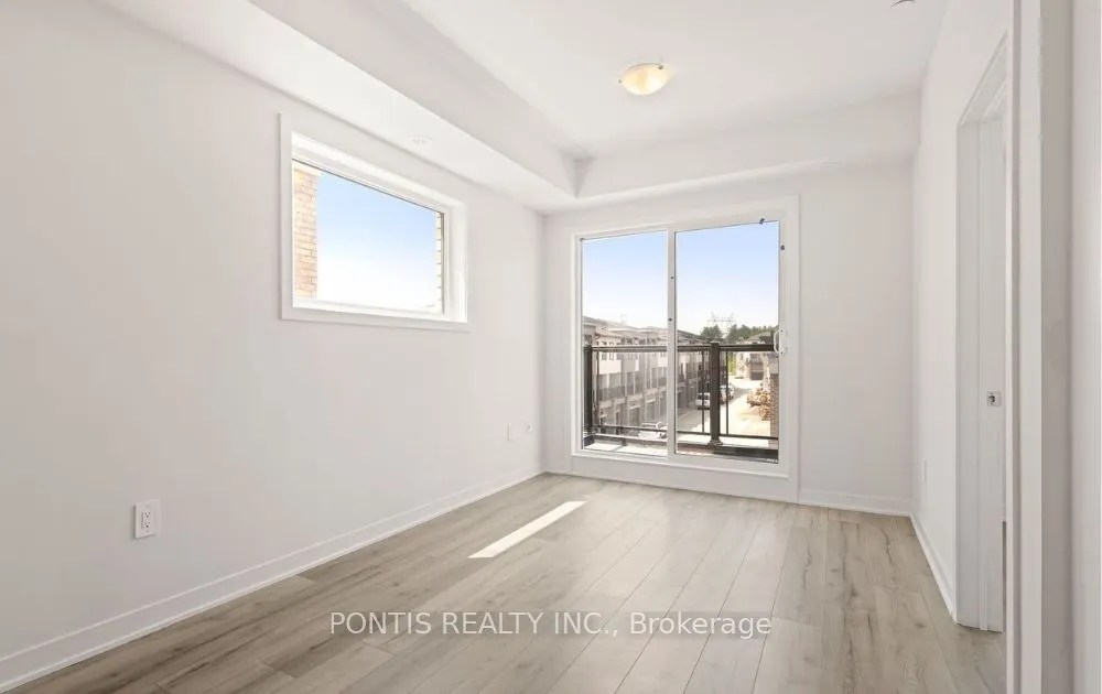 1695 Dersan Street, #220