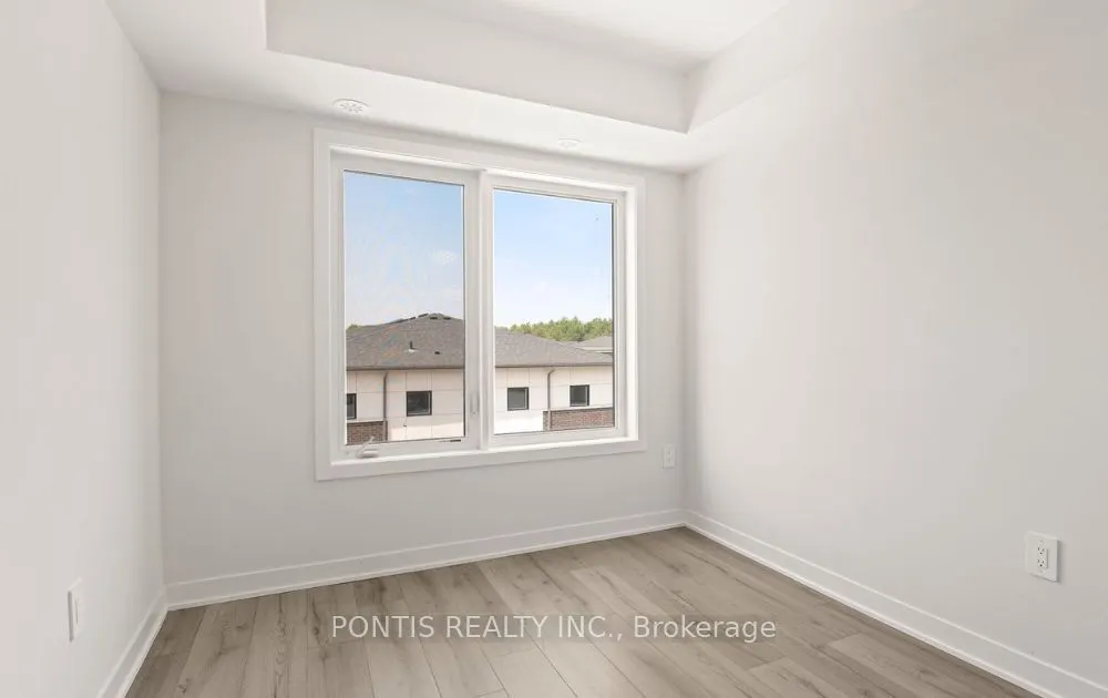 1695 Dersan Street, #220