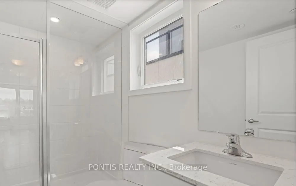 1695 Dersan Street, #220