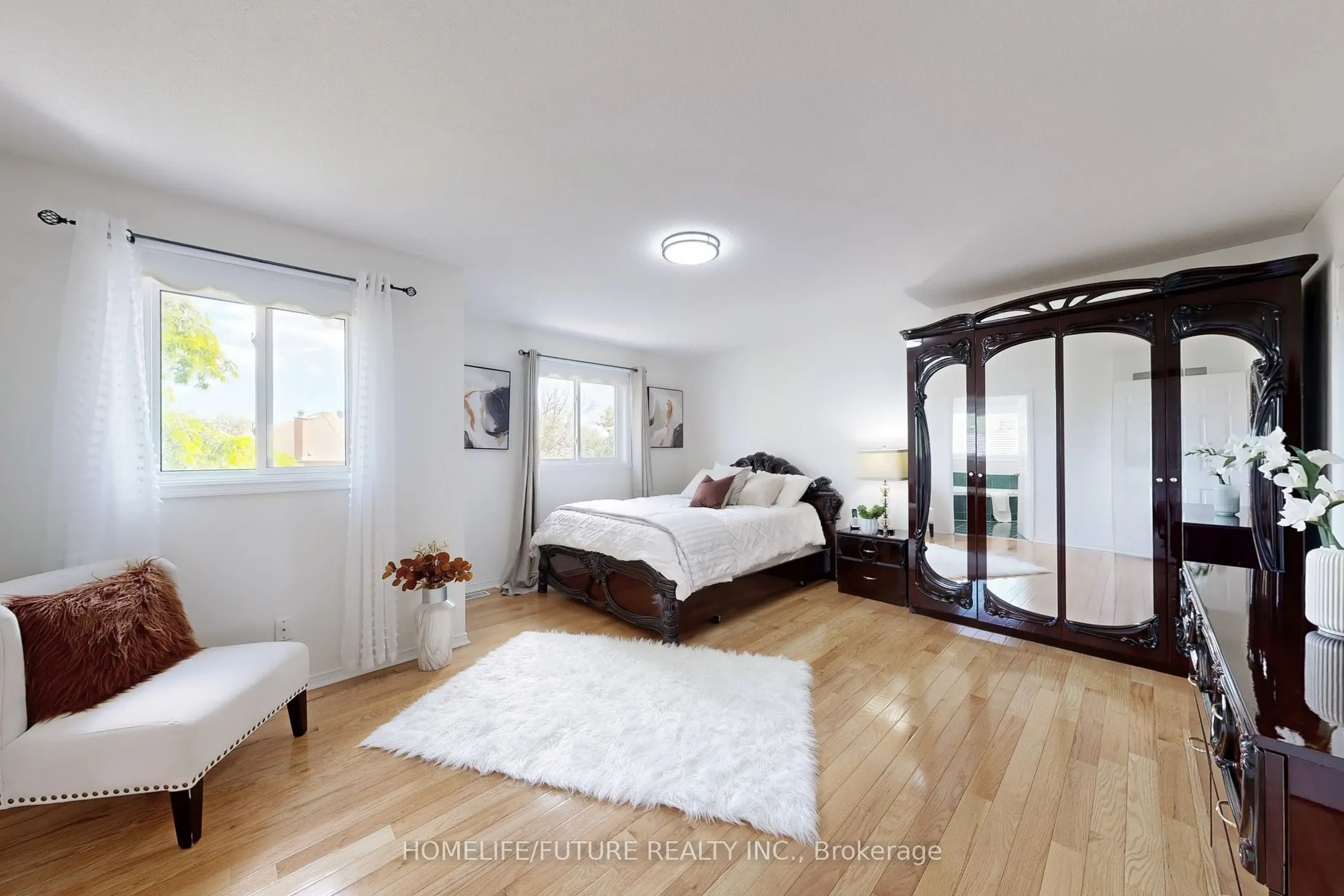 1595 Deerhurst Court