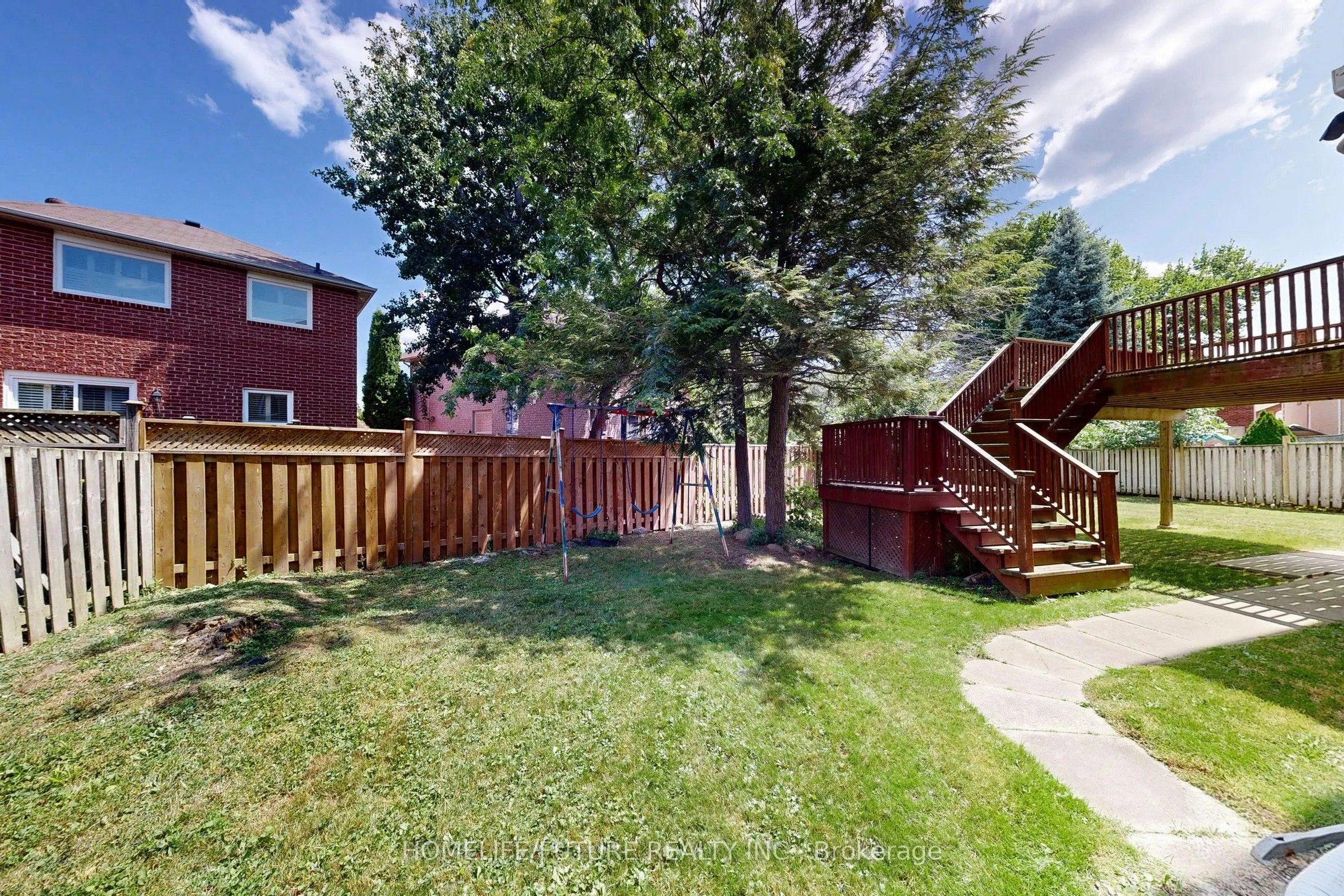 1595 Deerhurst Court