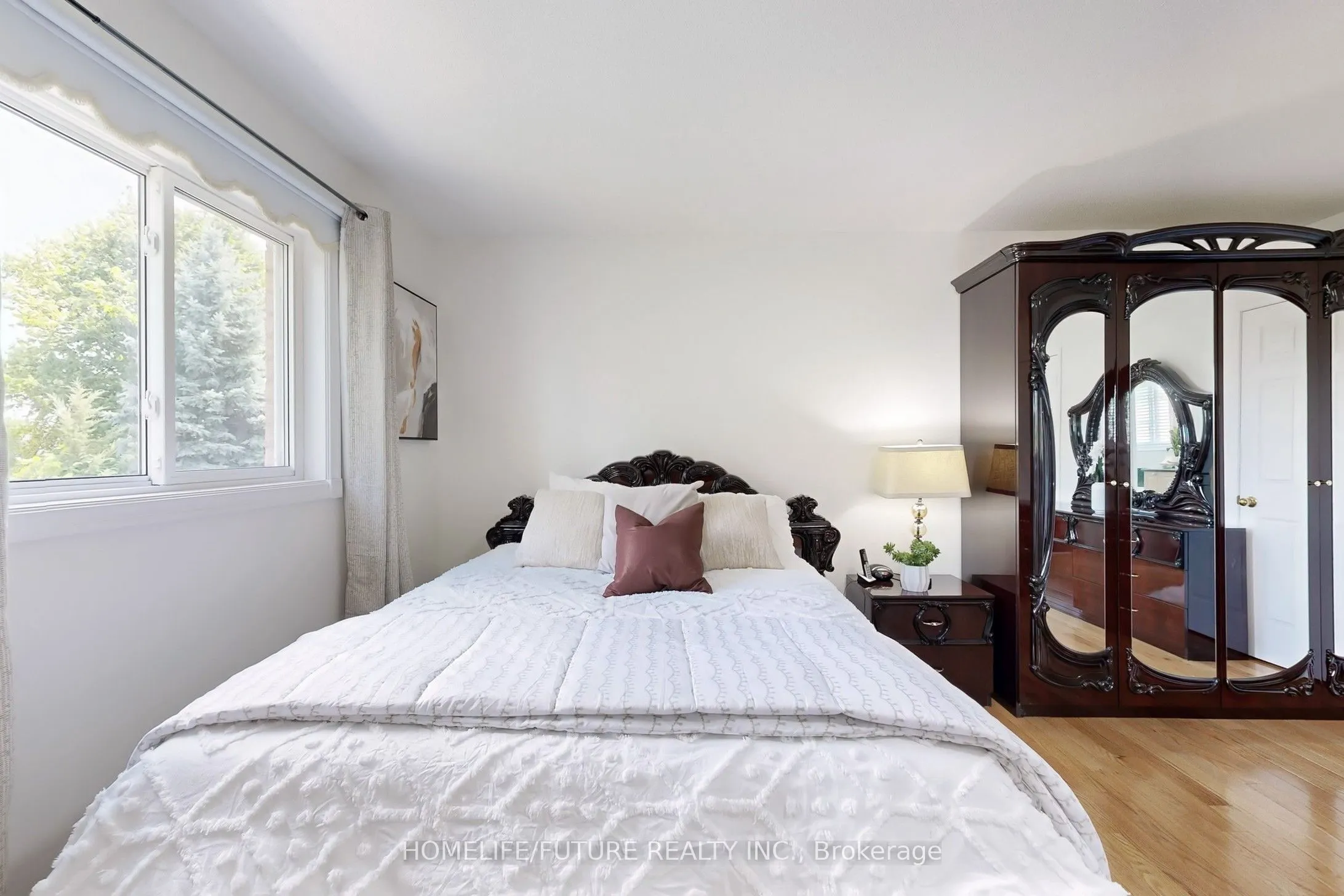 1595 Deerhurst Court