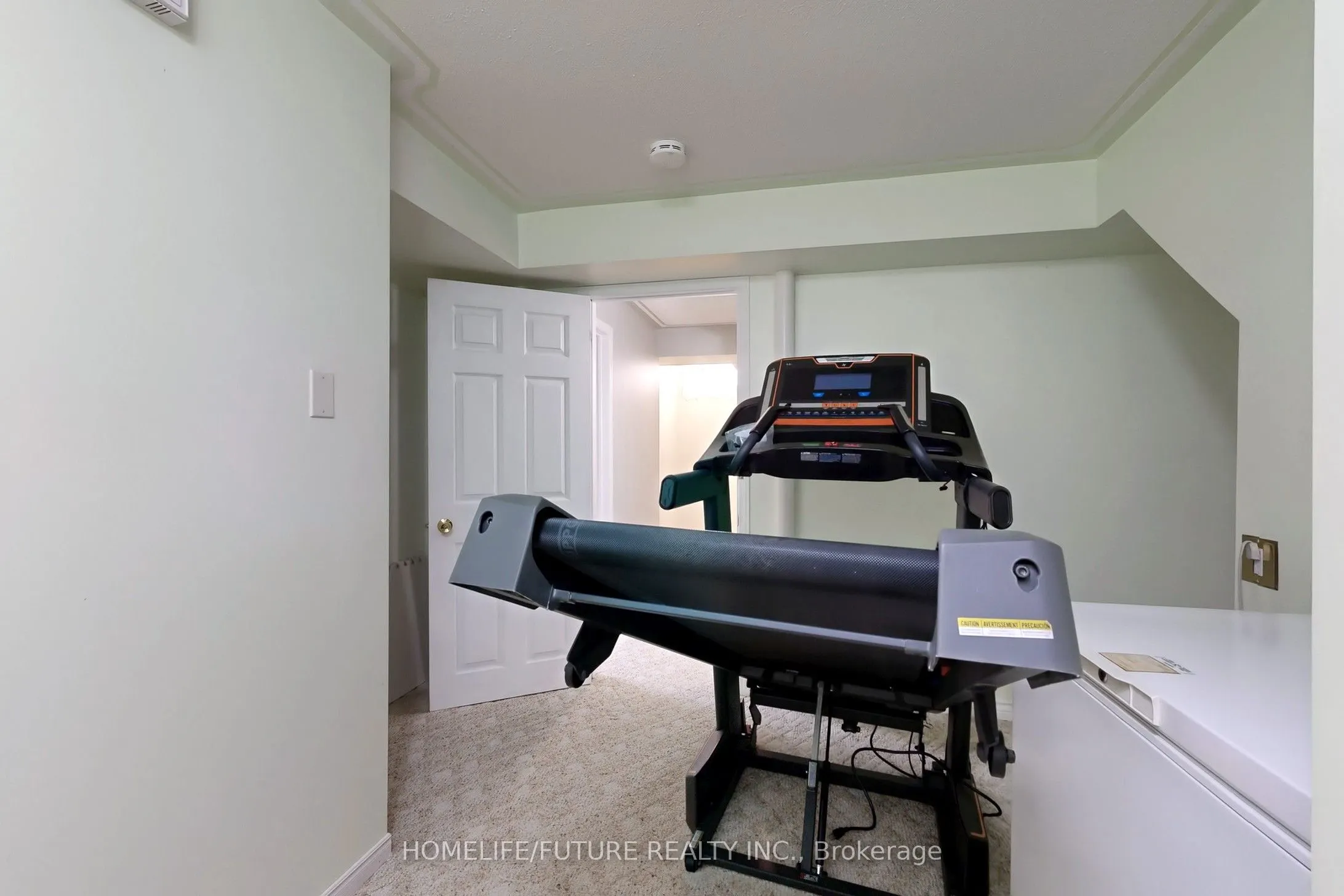 1595 Deerhurst Court