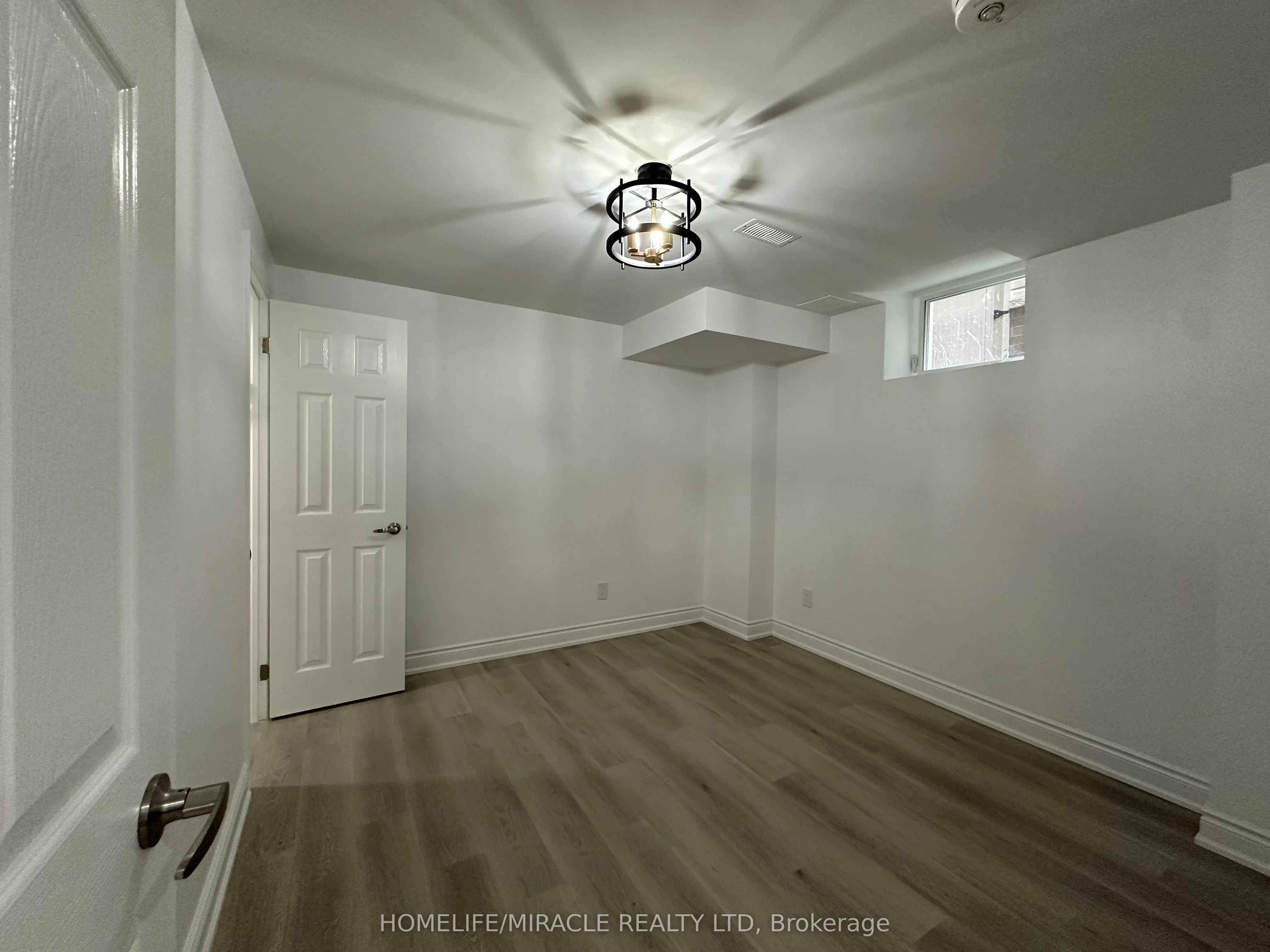 30 Clipper Lane, #bsmt