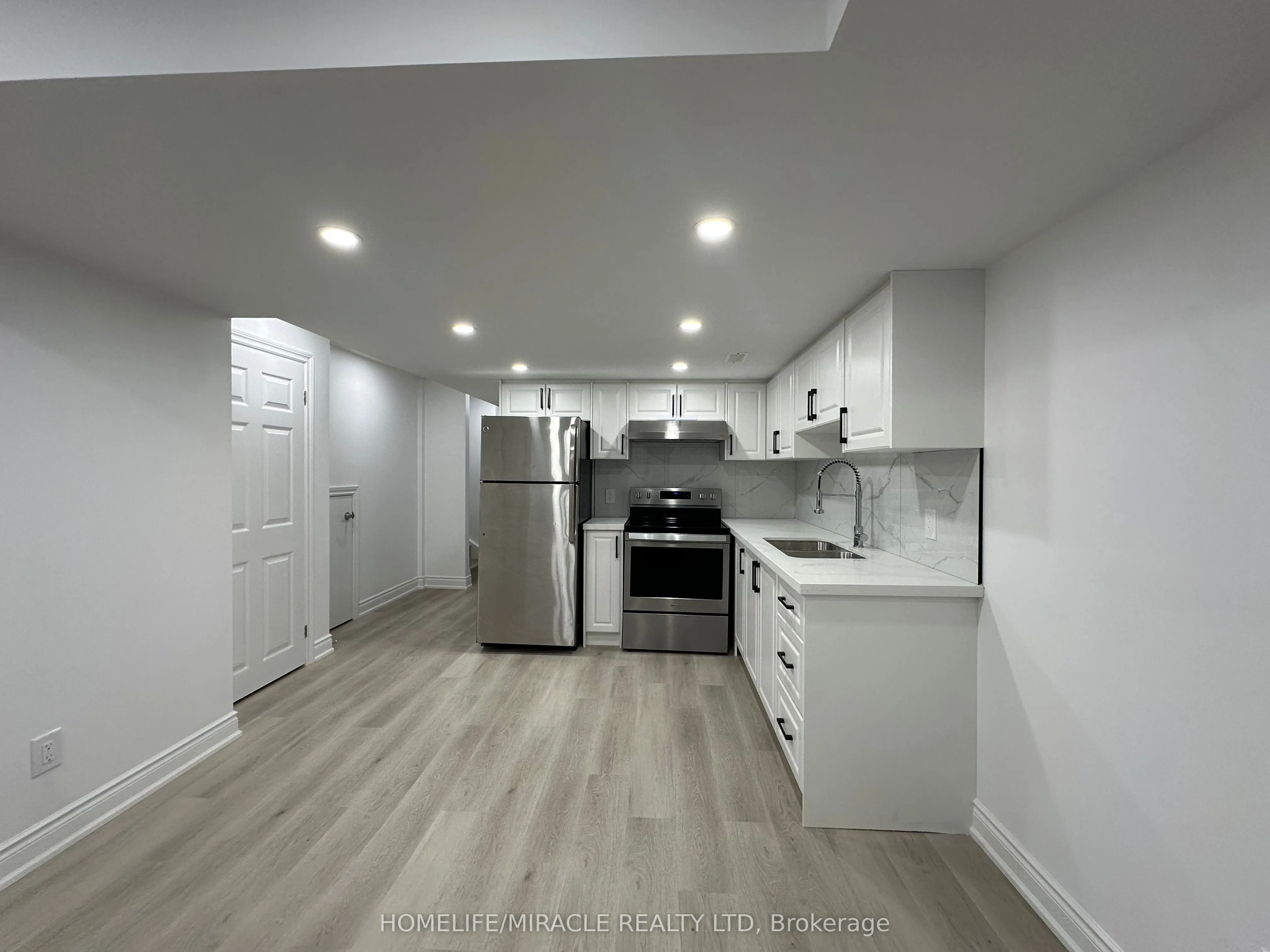 30 Clipper Lane, #bsmt