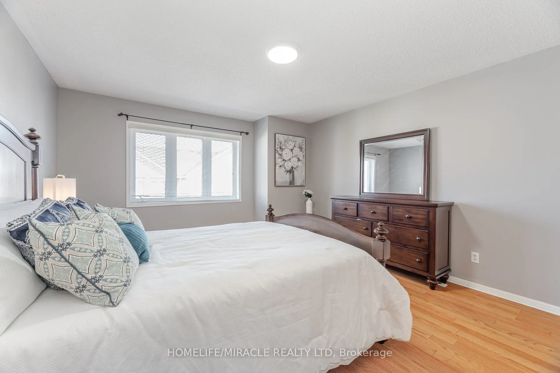 83 Mondeo Drive, #32