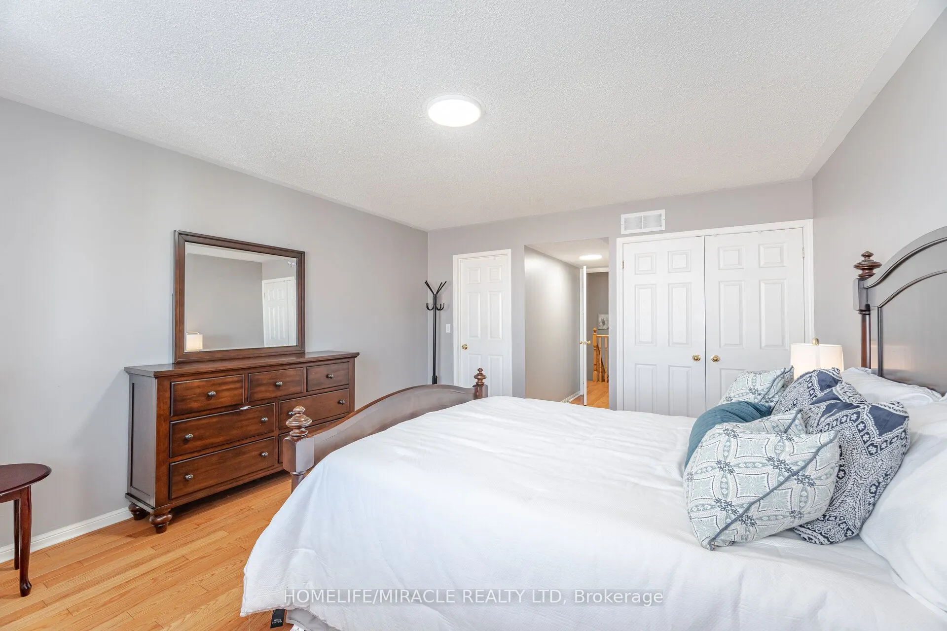 83 Mondeo Drive, #32