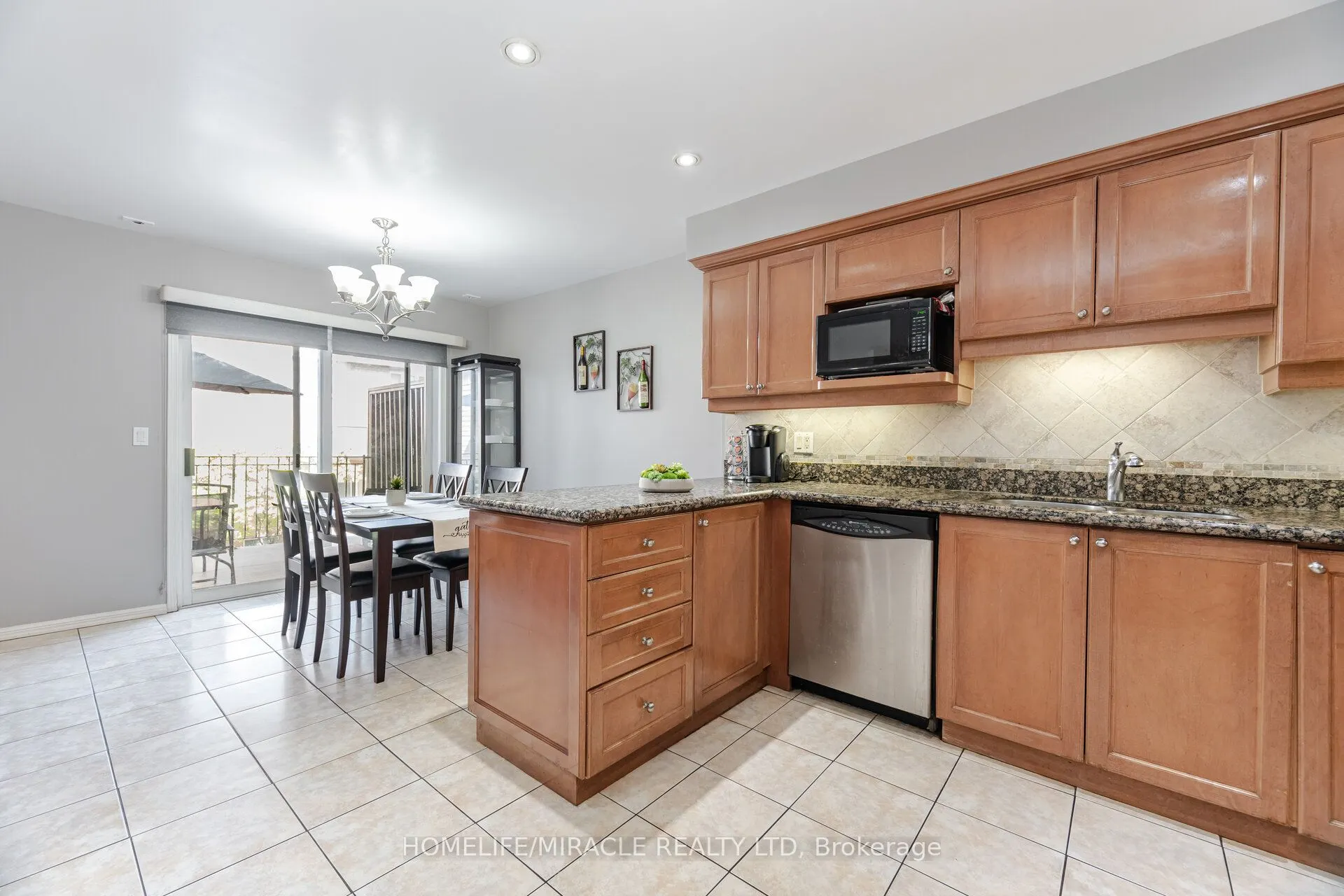 83 Mondeo Drive, #32