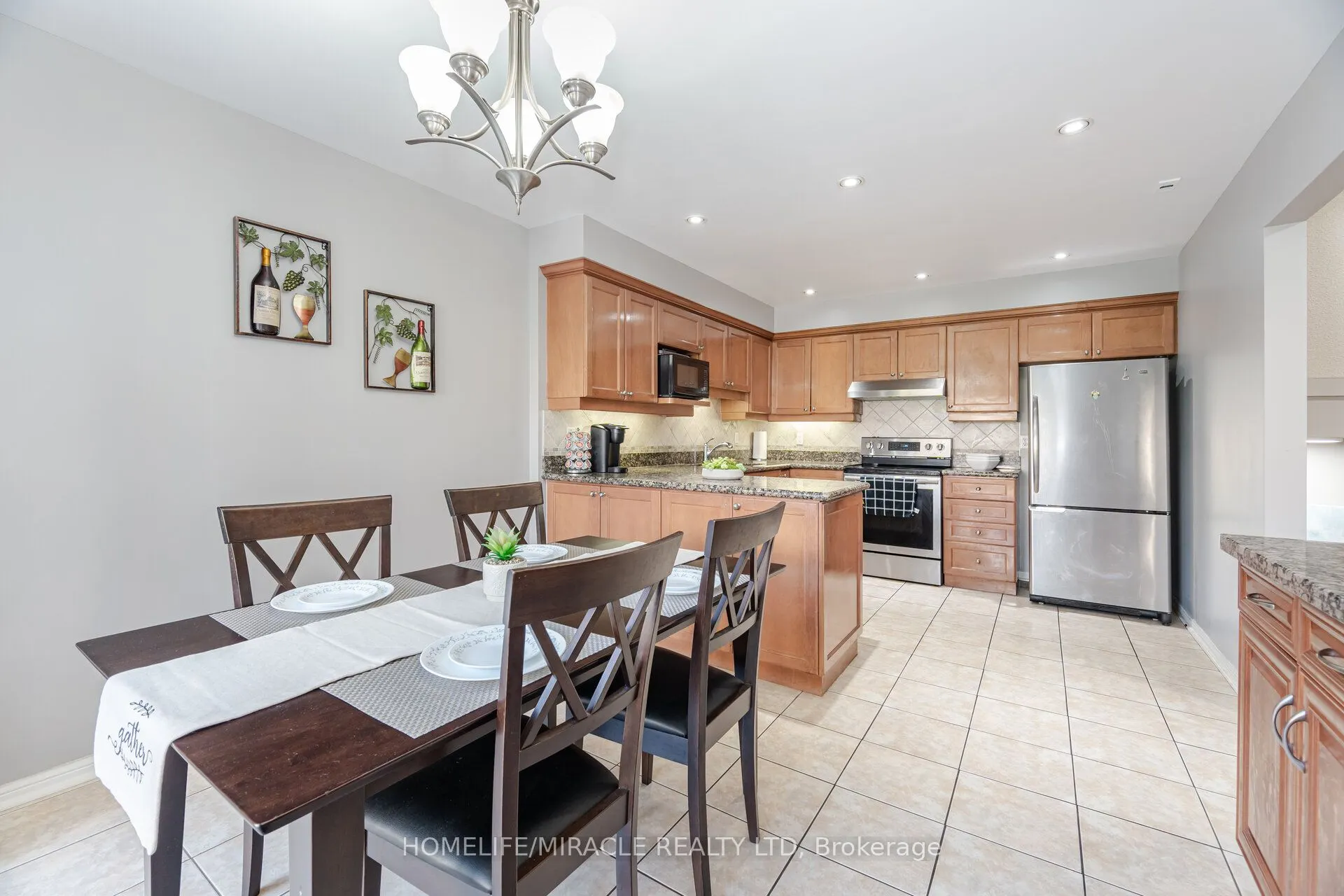 83 Mondeo Drive, #32