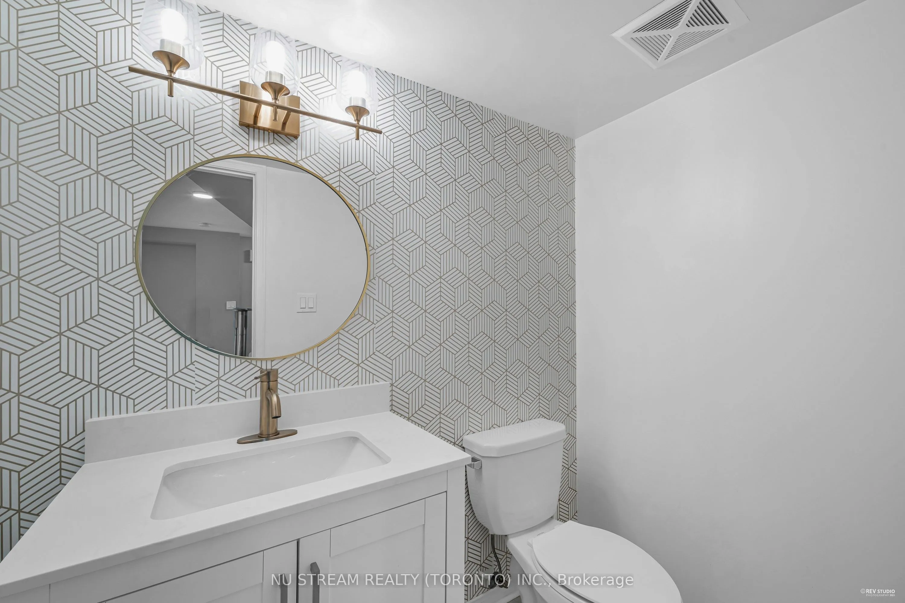 6063 Kingston Road, #13