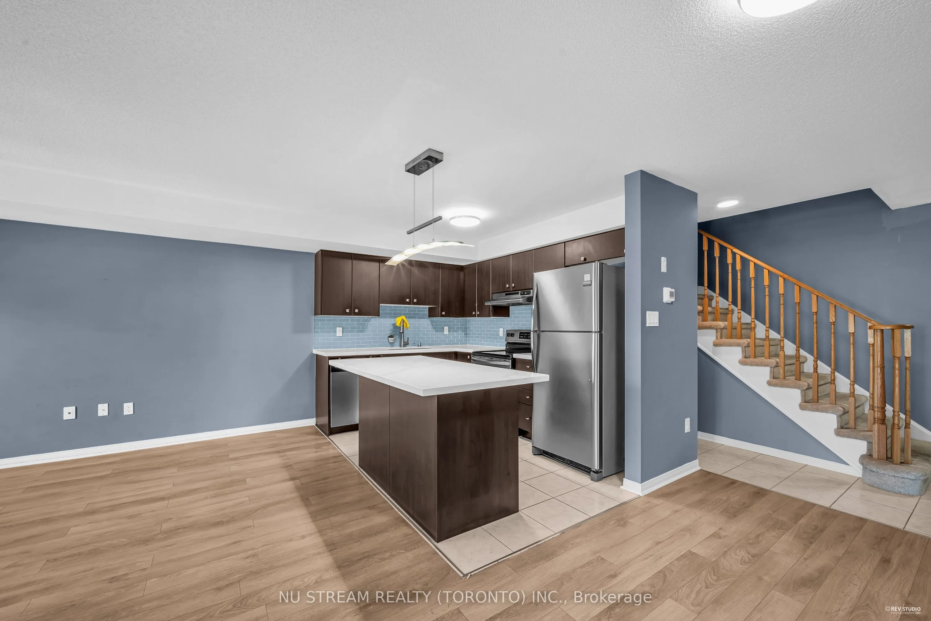 6063 Kingston Road, #13