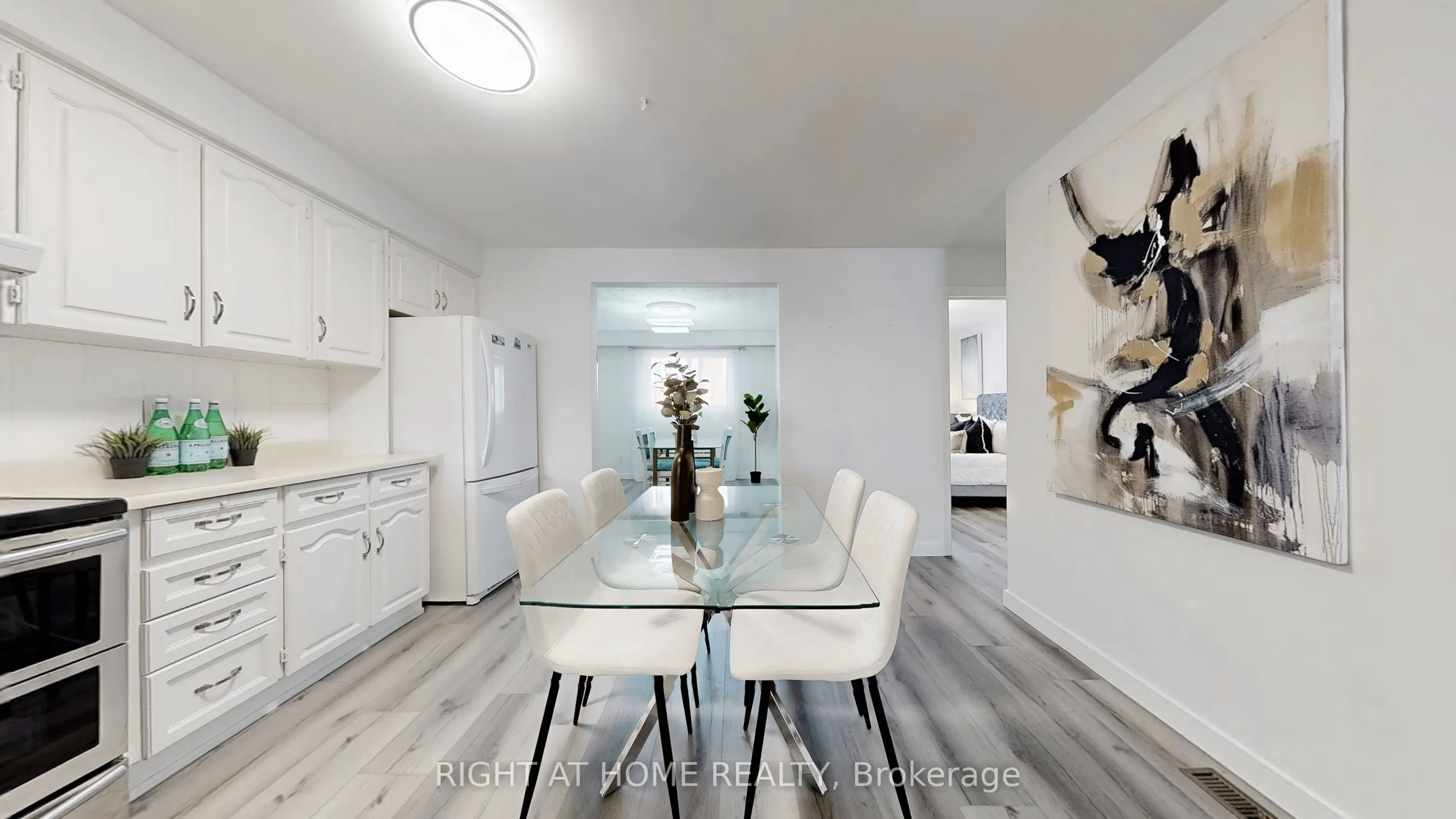 12A Kenmore Avenue