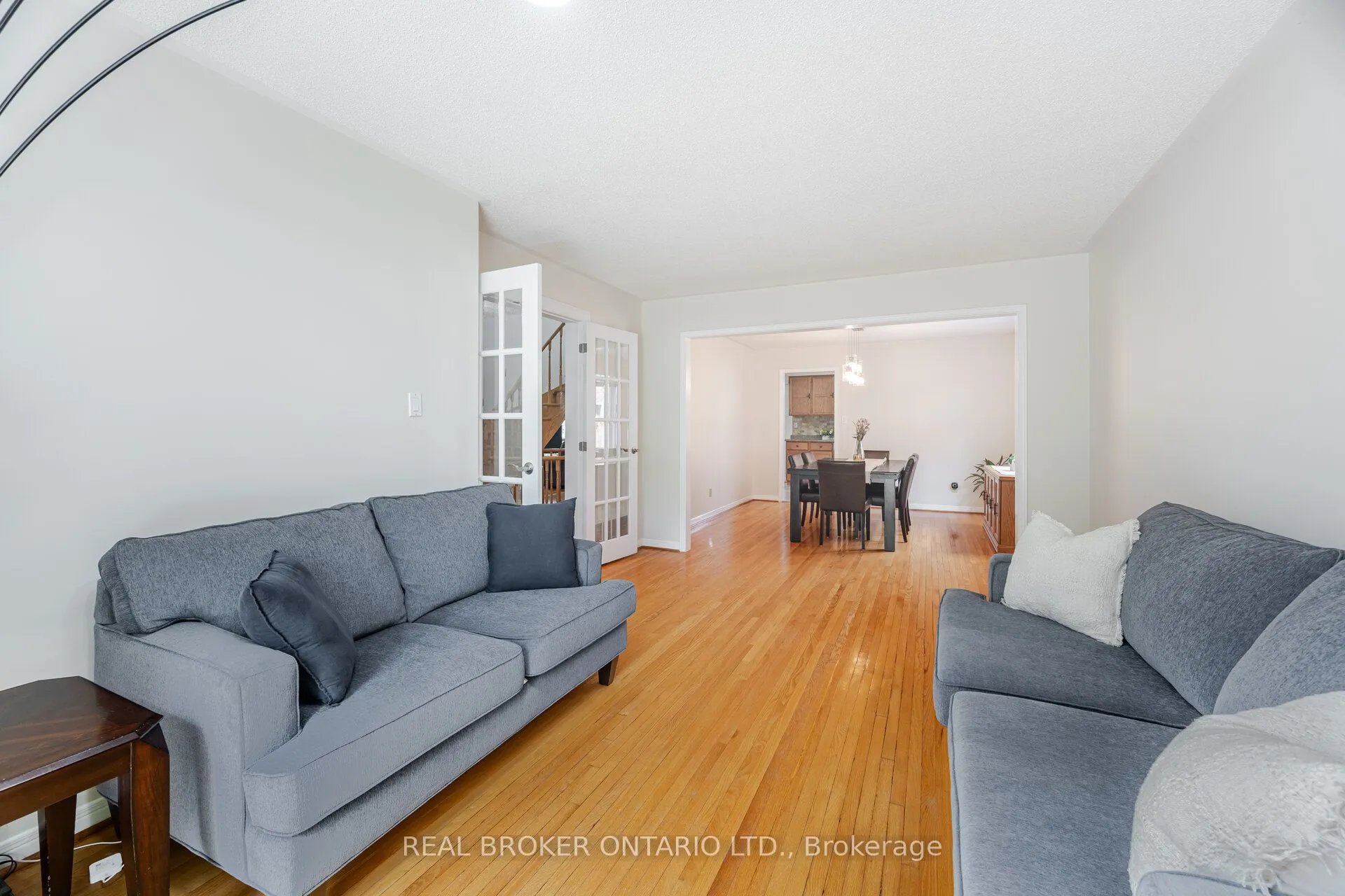 206 Gwendolyn Street
