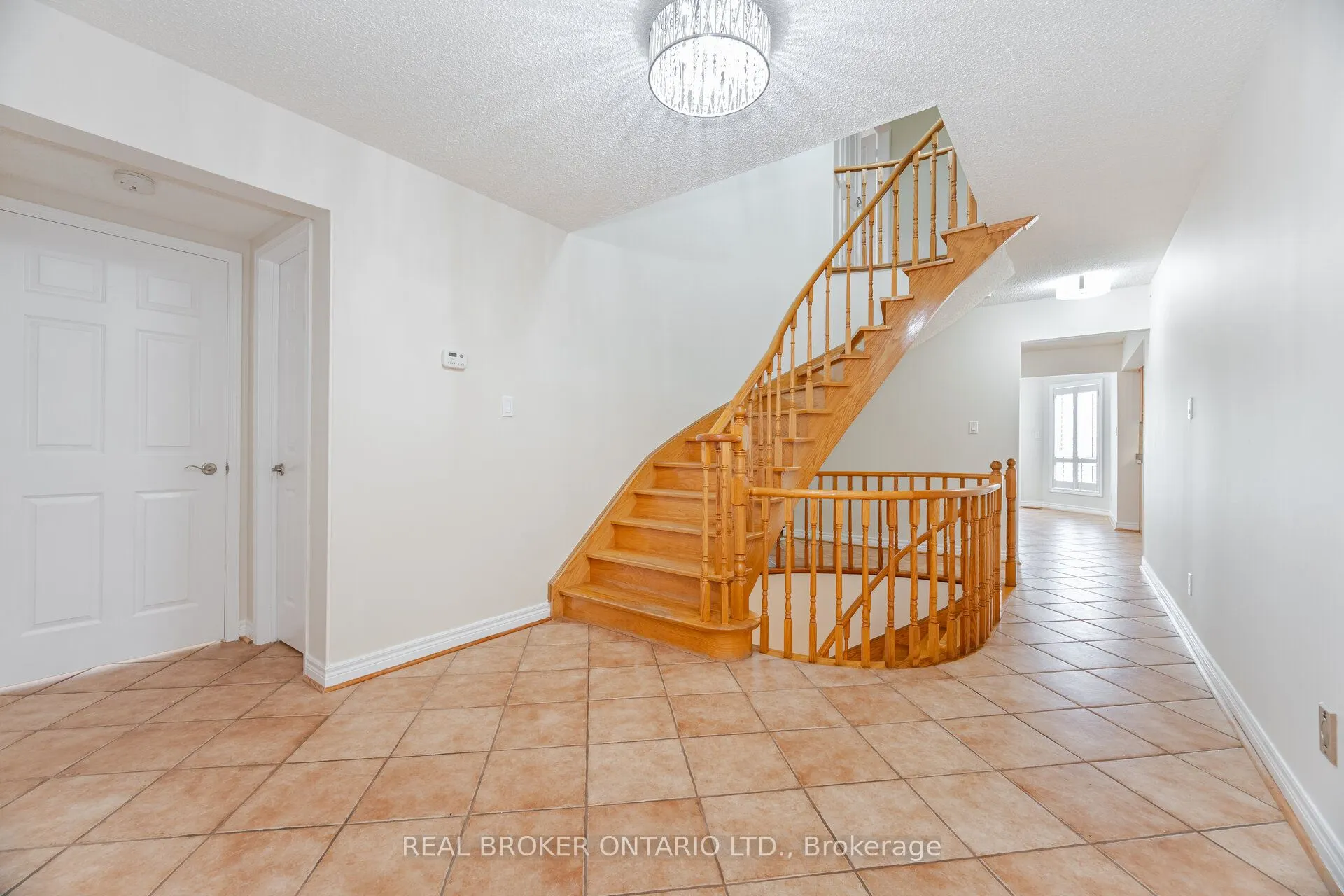206 Gwendolyn Street