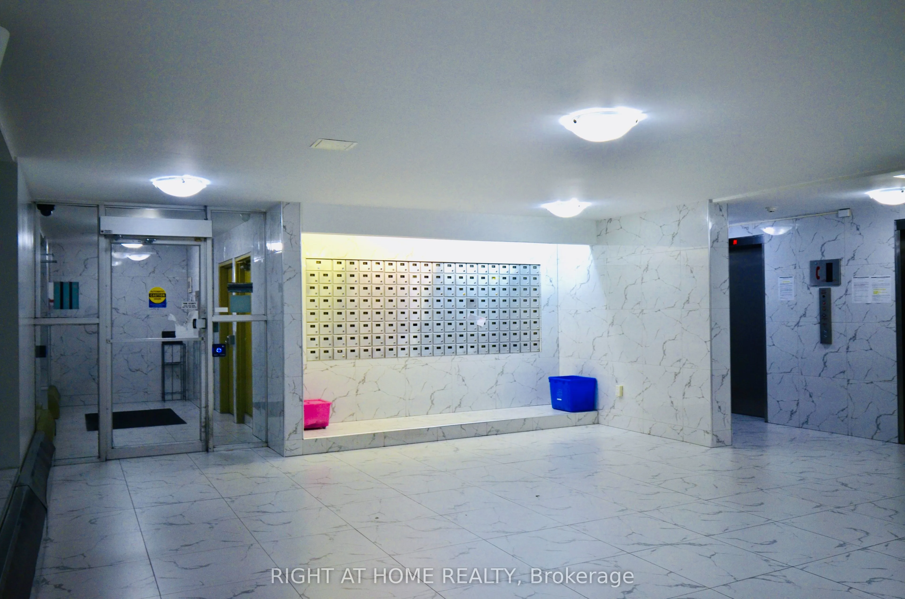 100 Dundalk Drive, #216