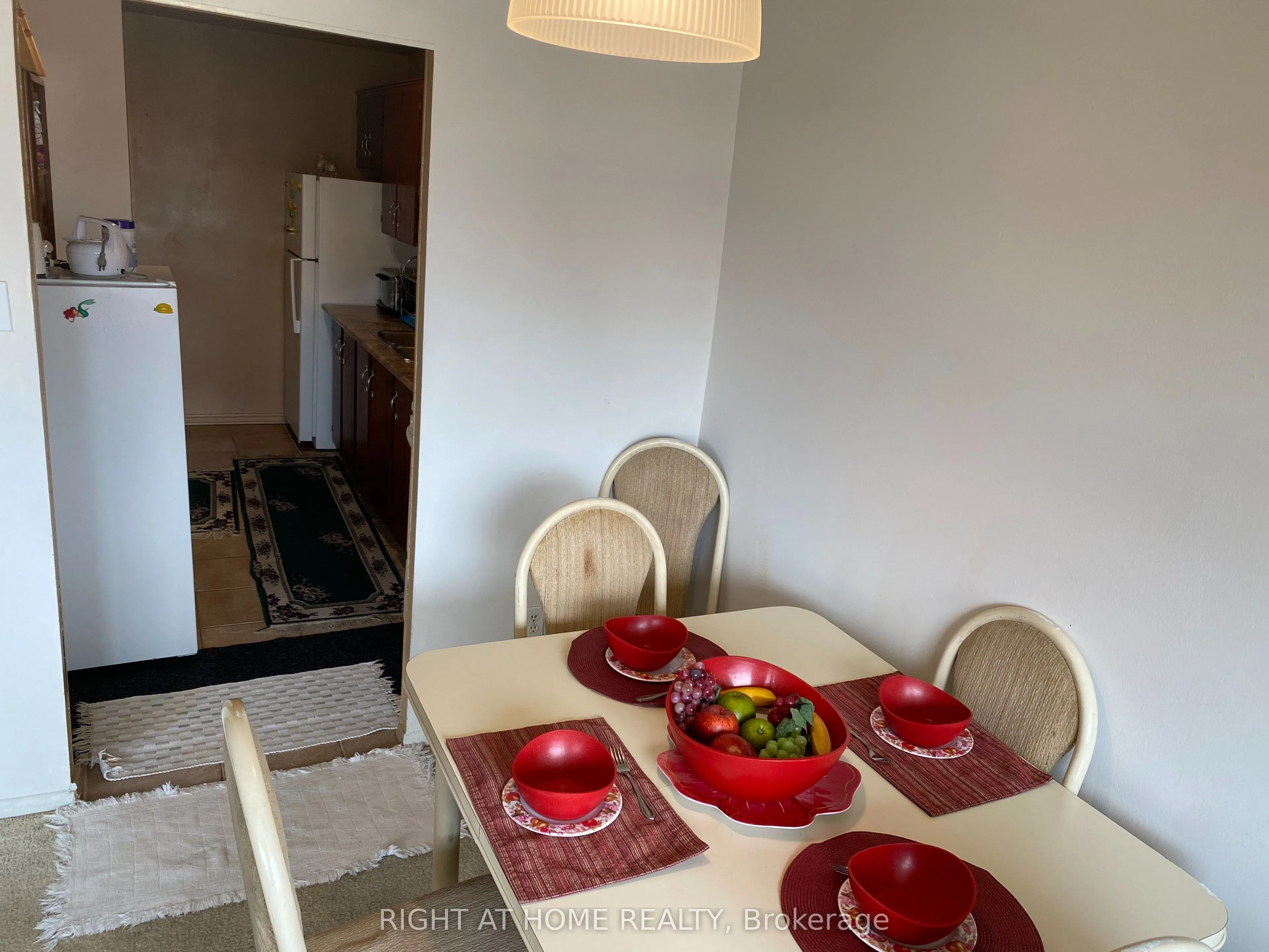 4060 Lawrence Avenue E, #505