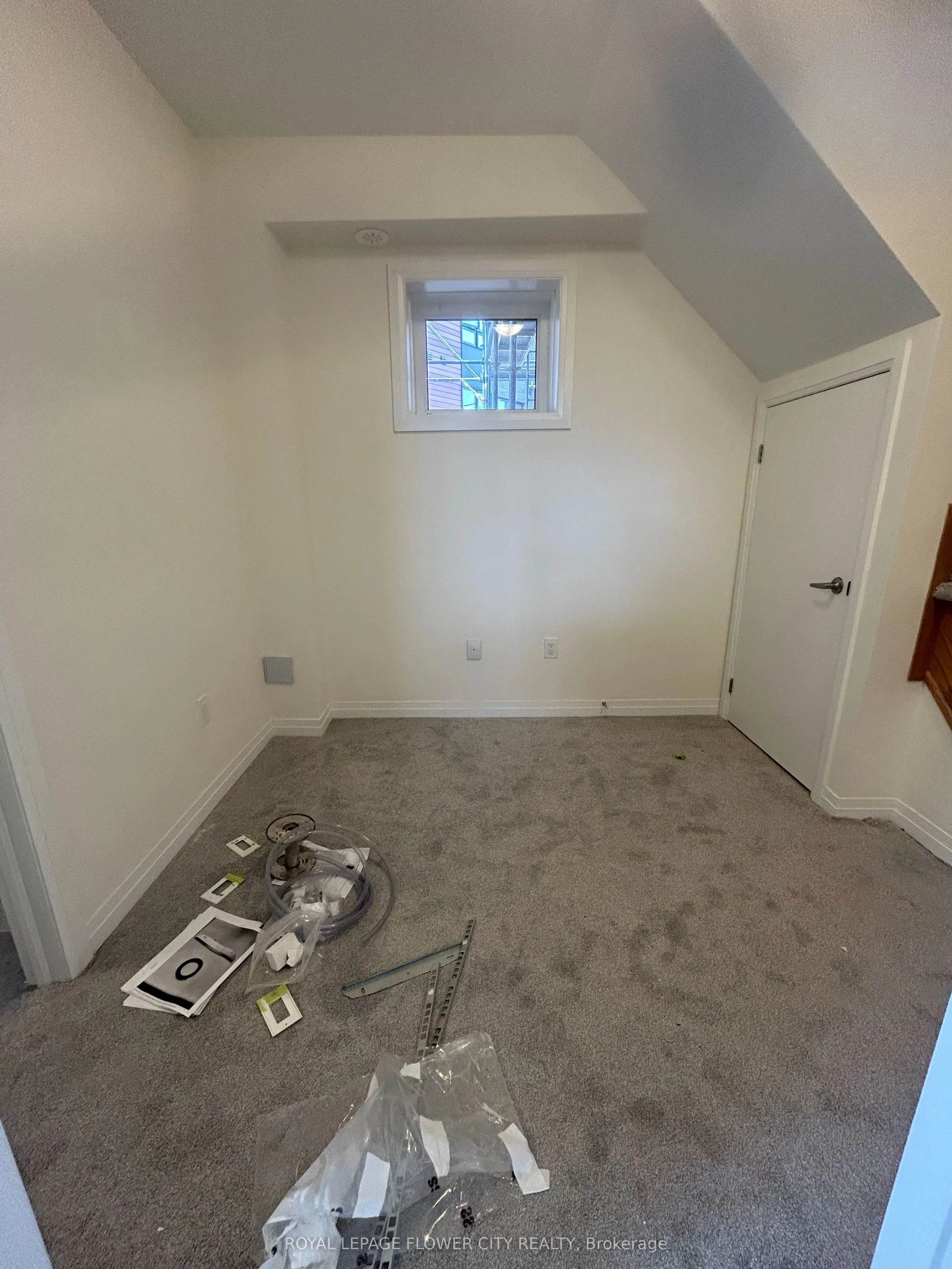 10 Liben Way, #29