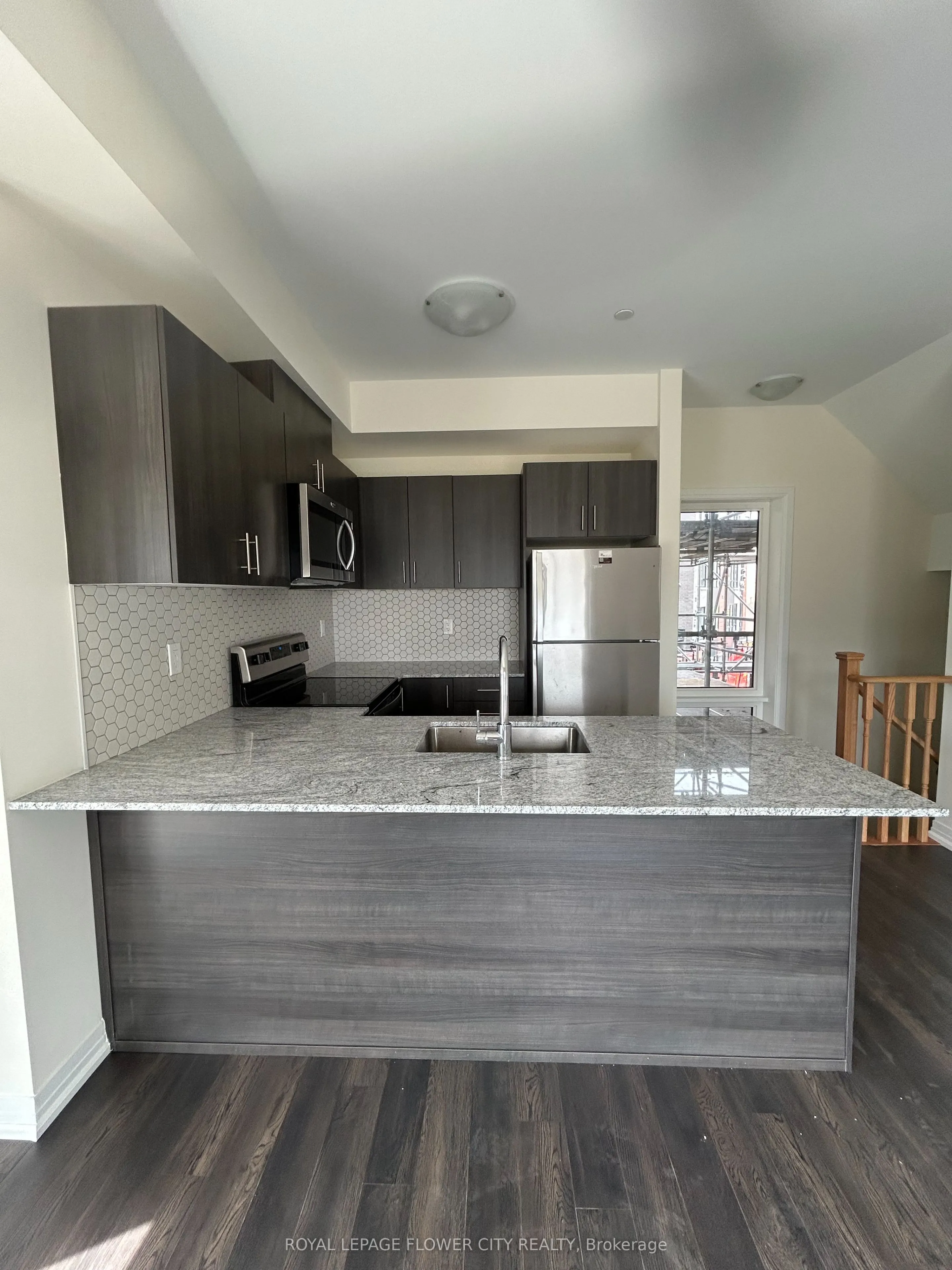 10 Liben Way, #29