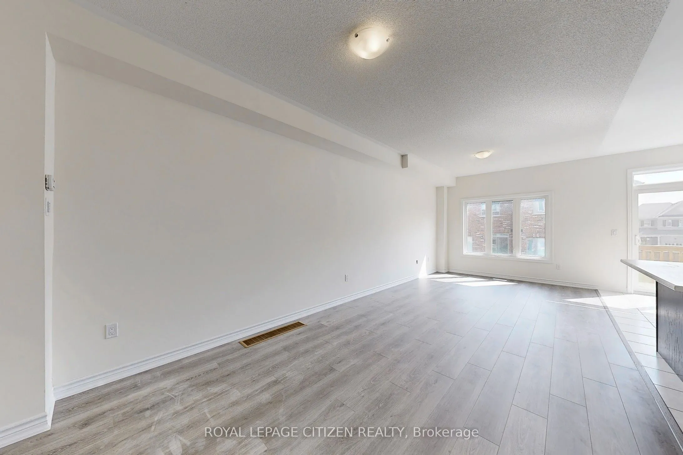 113 North Garden Boulevard
