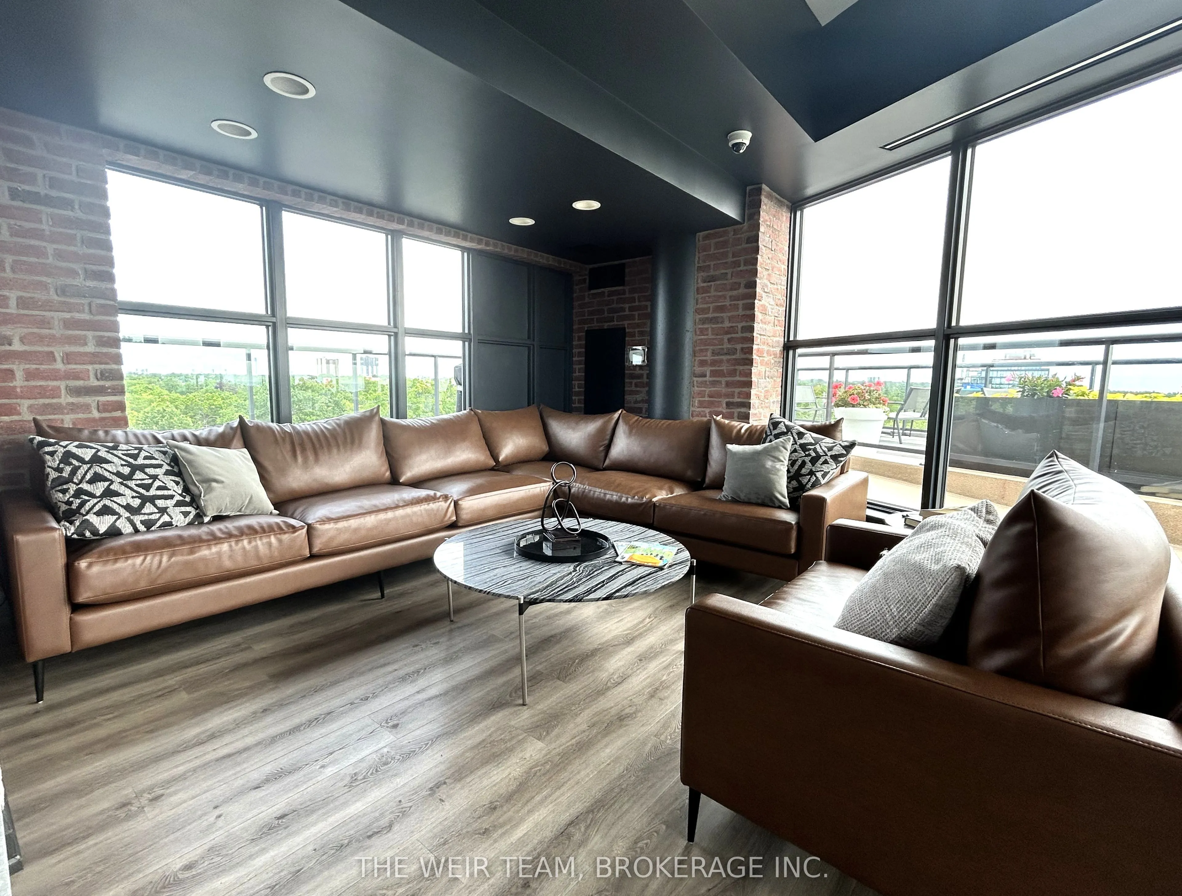 1400 Kingston Road, #101
