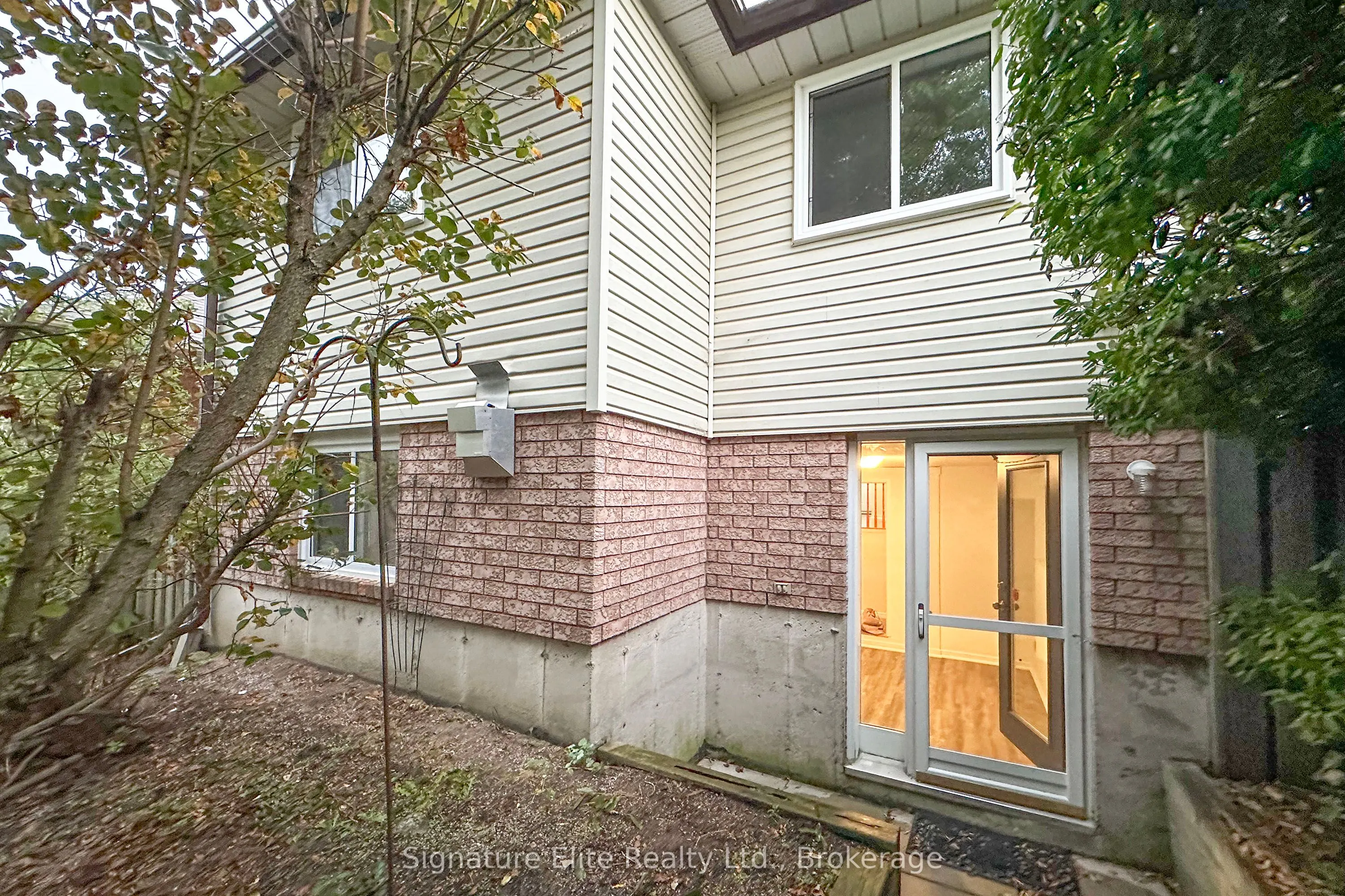 45 Mcfeeters Crescent