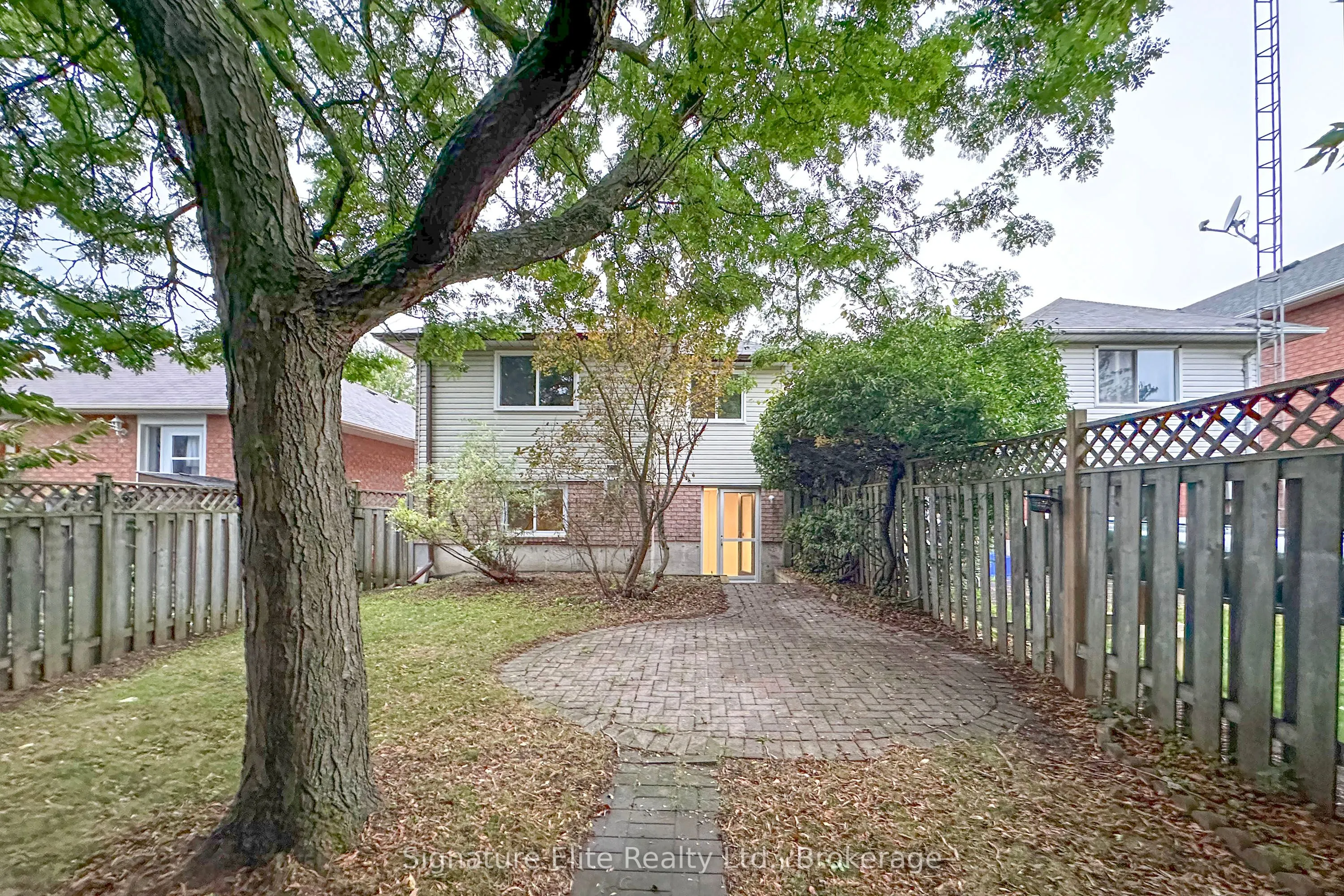 45 Mcfeeters Crescent