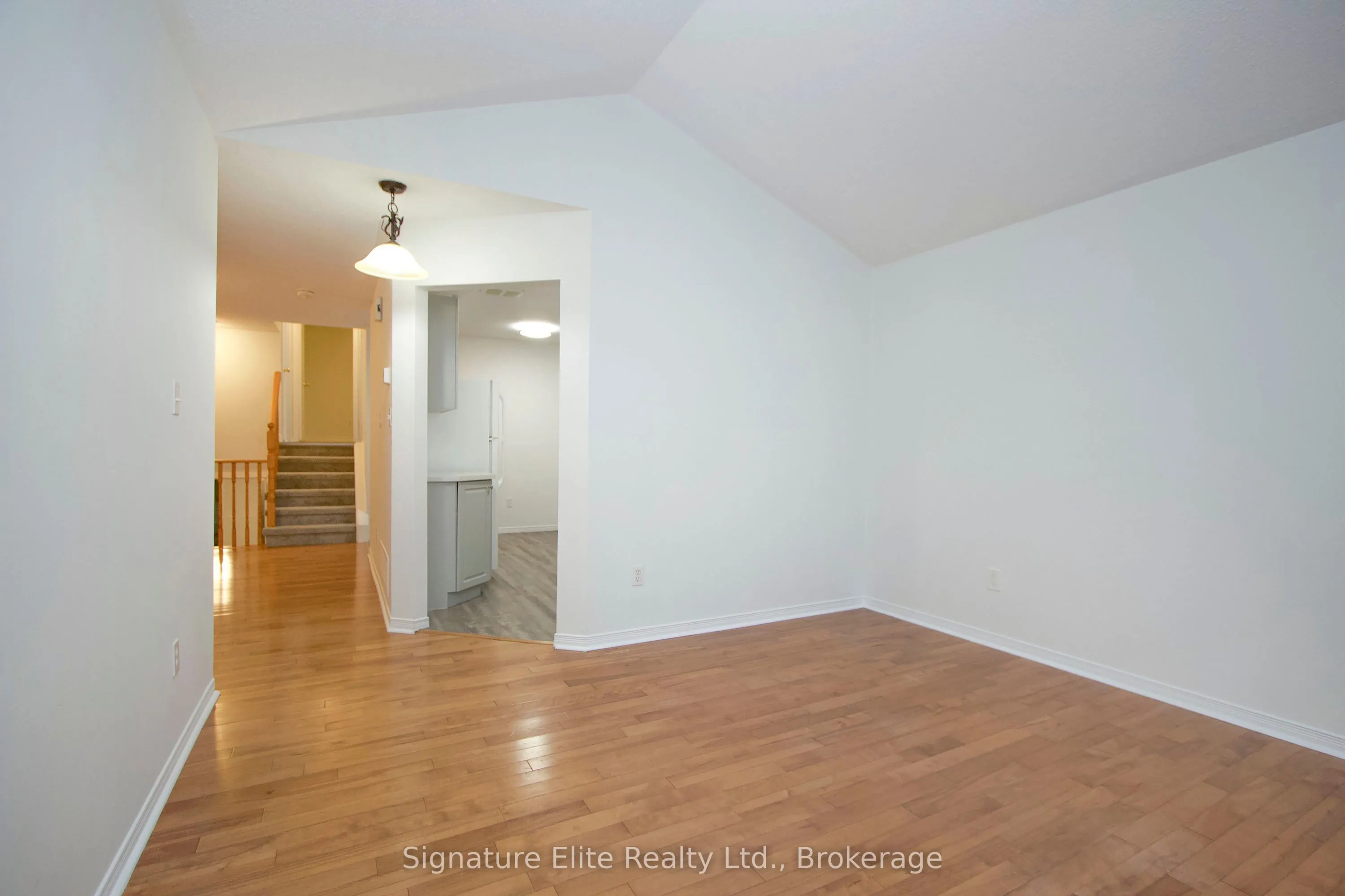 45 Mcfeeters Crescent