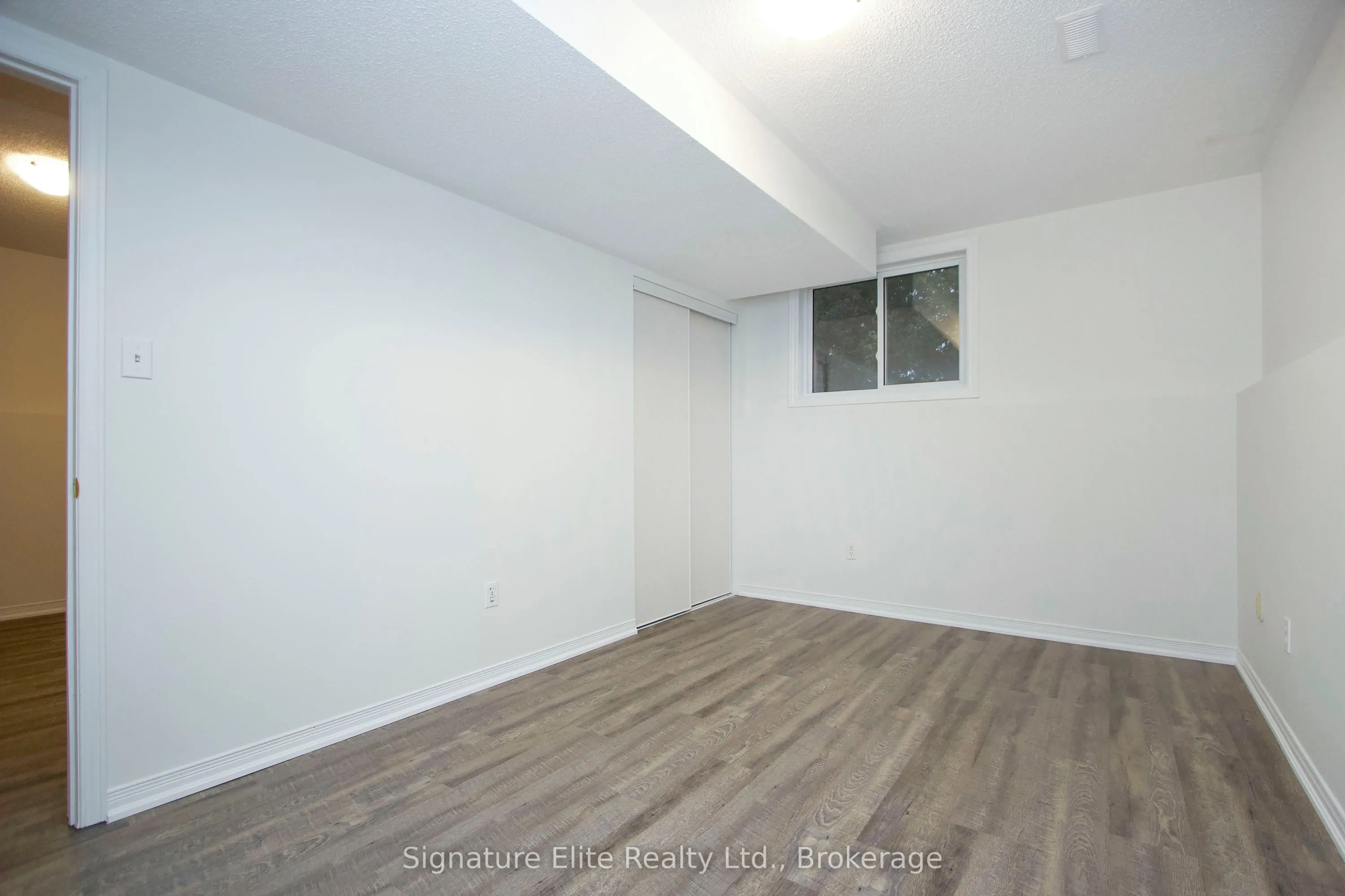 45 Mcfeeters Crescent