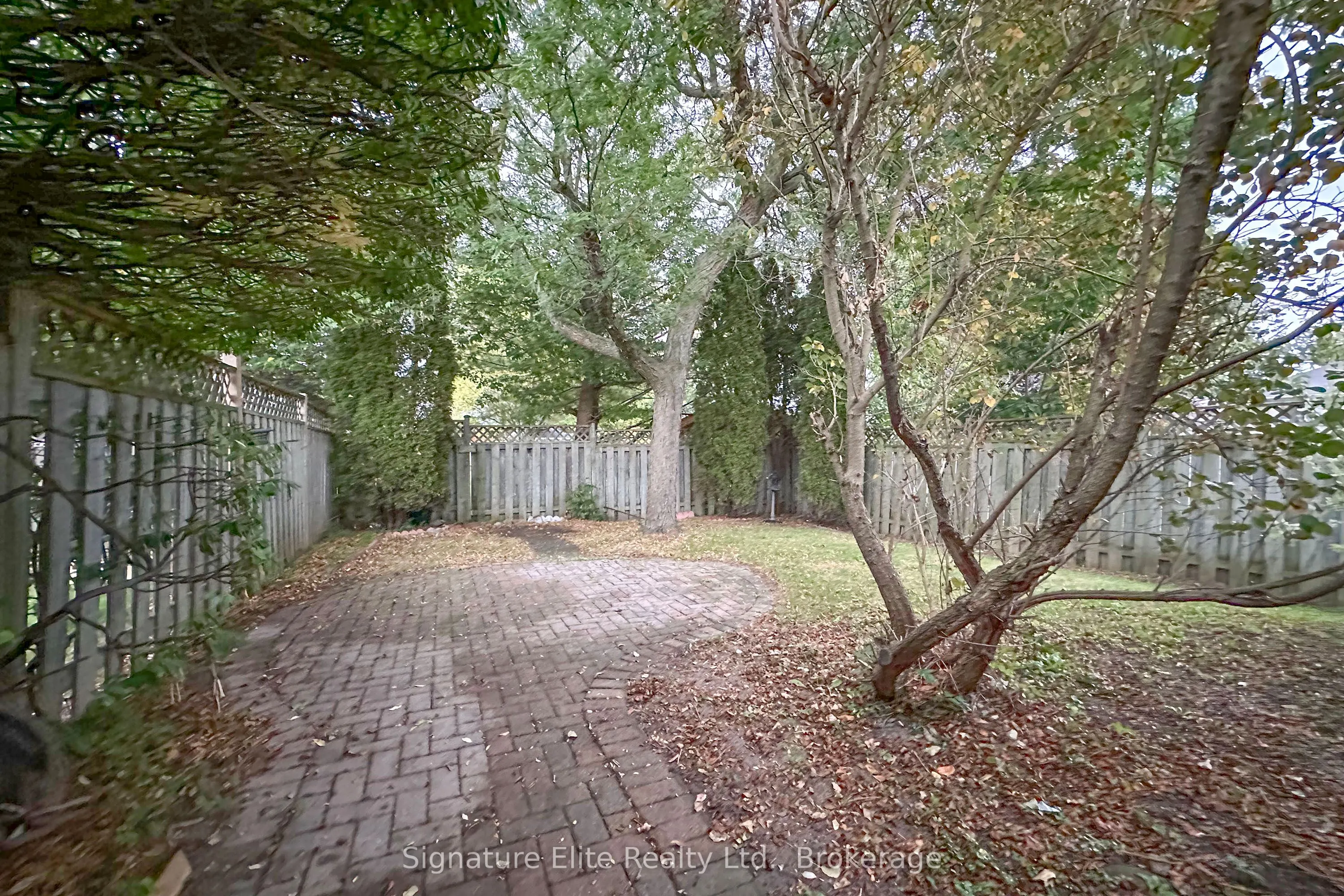 45 Mcfeeters Crescent