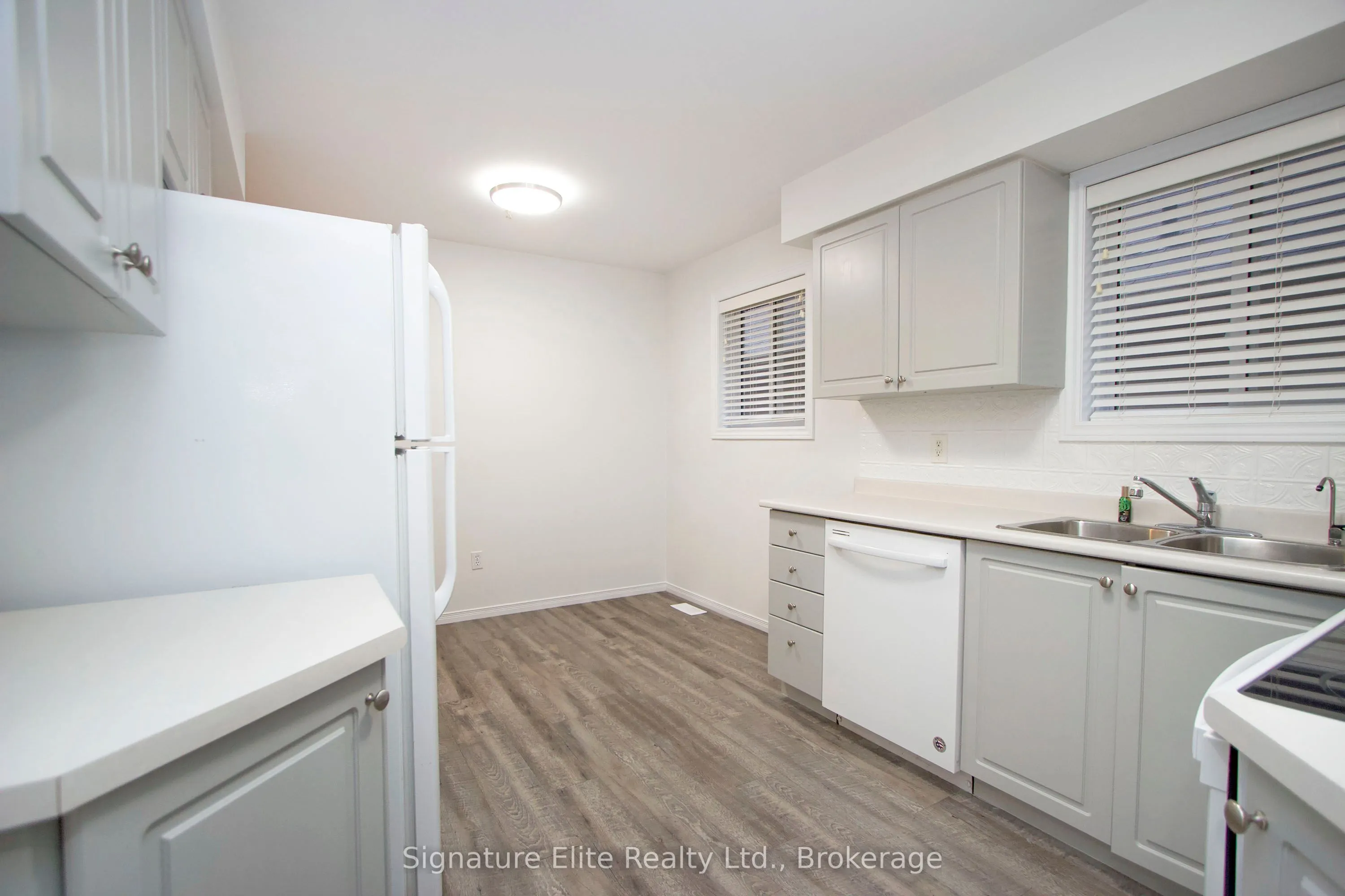 45 Mcfeeters Crescent