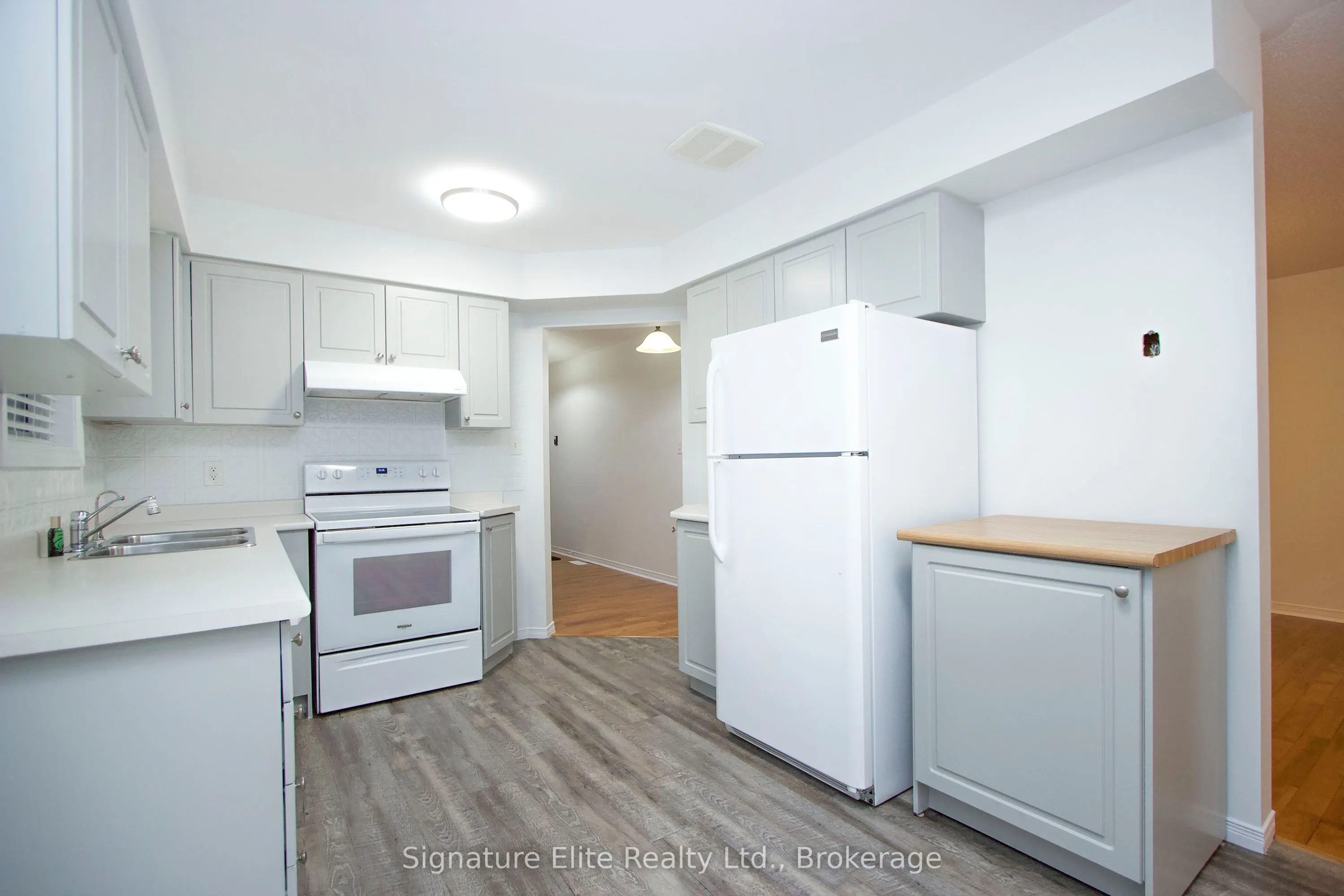 45 Mcfeeters Crescent