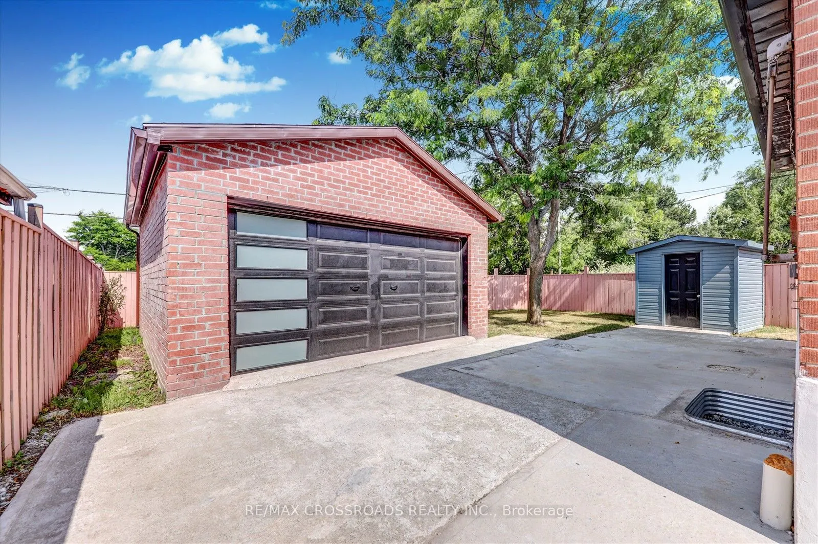 31 Benlight Crescent