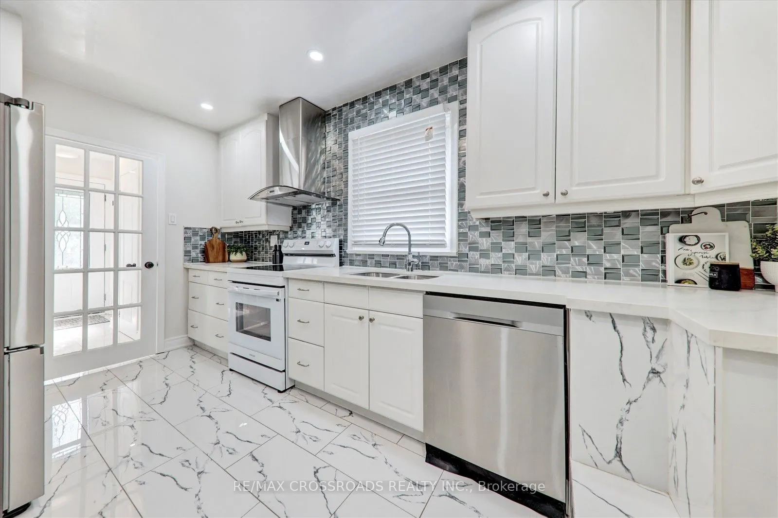 31 Benlight Crescent