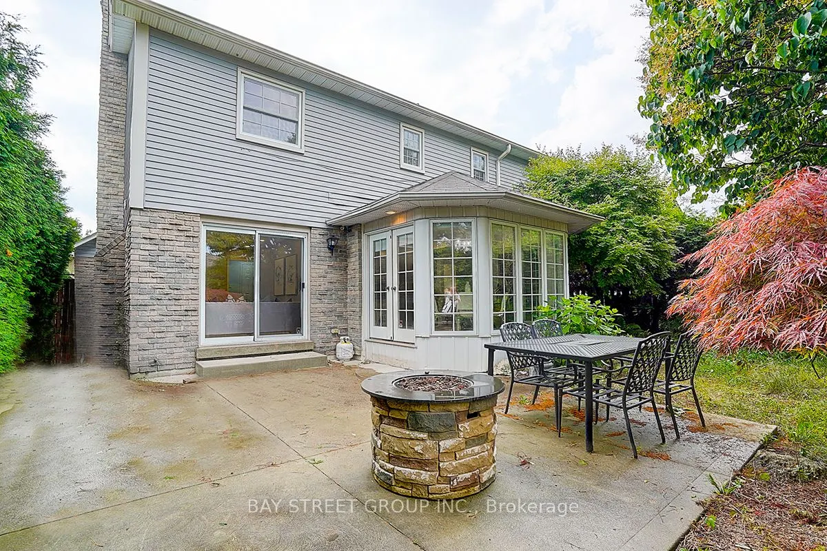 342 REGAL BRIAR Street