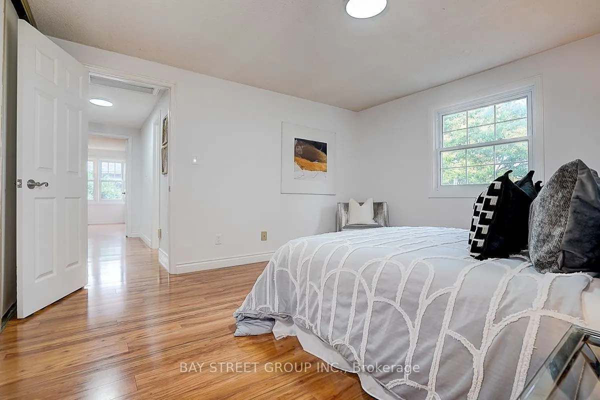 342 REGAL BRIAR Street