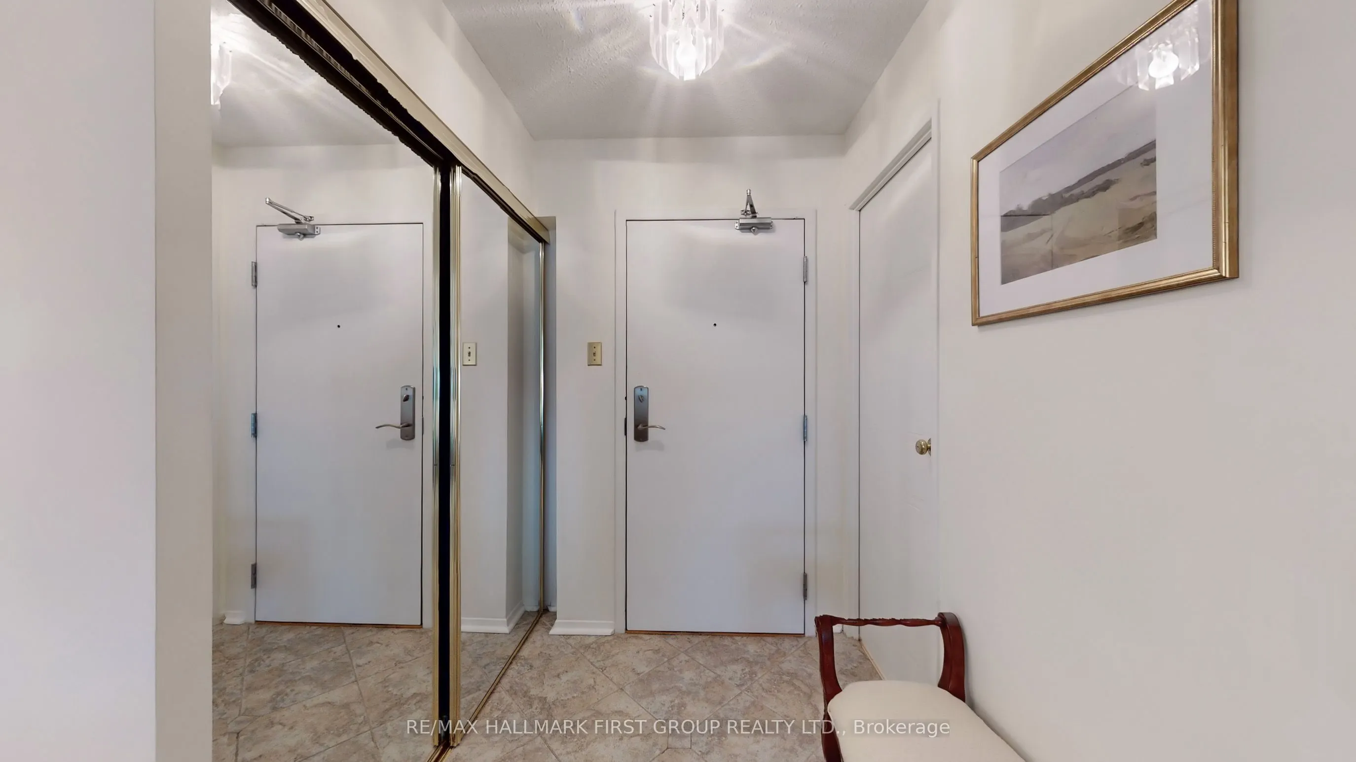 1890 Valley Farm Road, #508