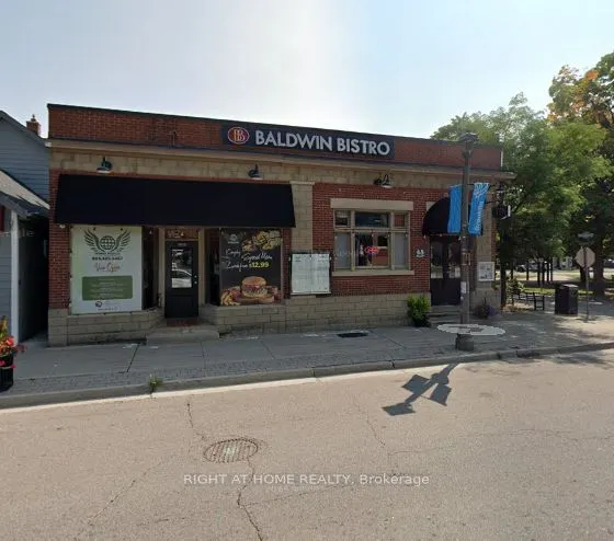 45 Baldwin Street E